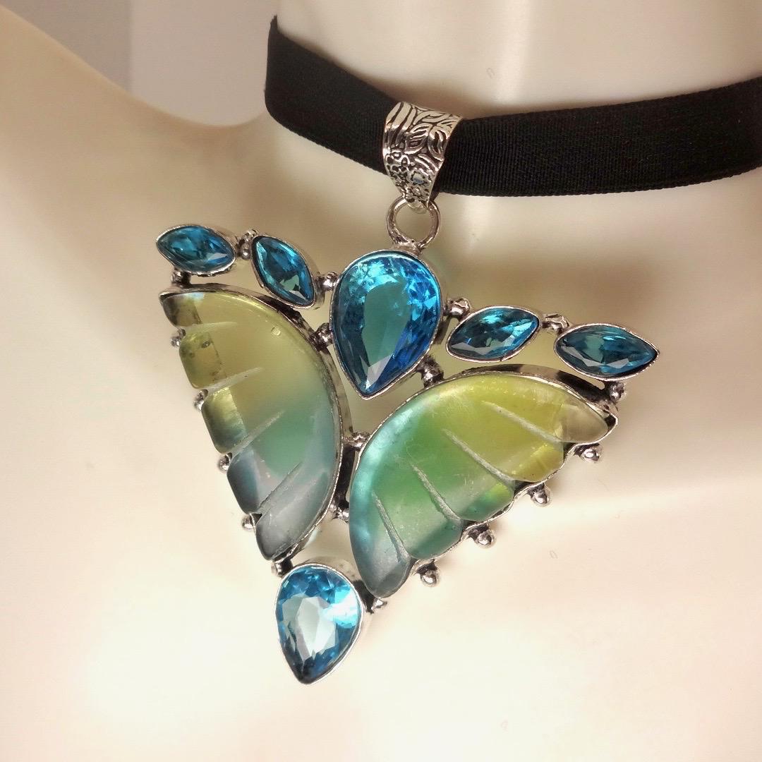 Vintage Glass Butterfly Pendant Necklace Velvet Choker