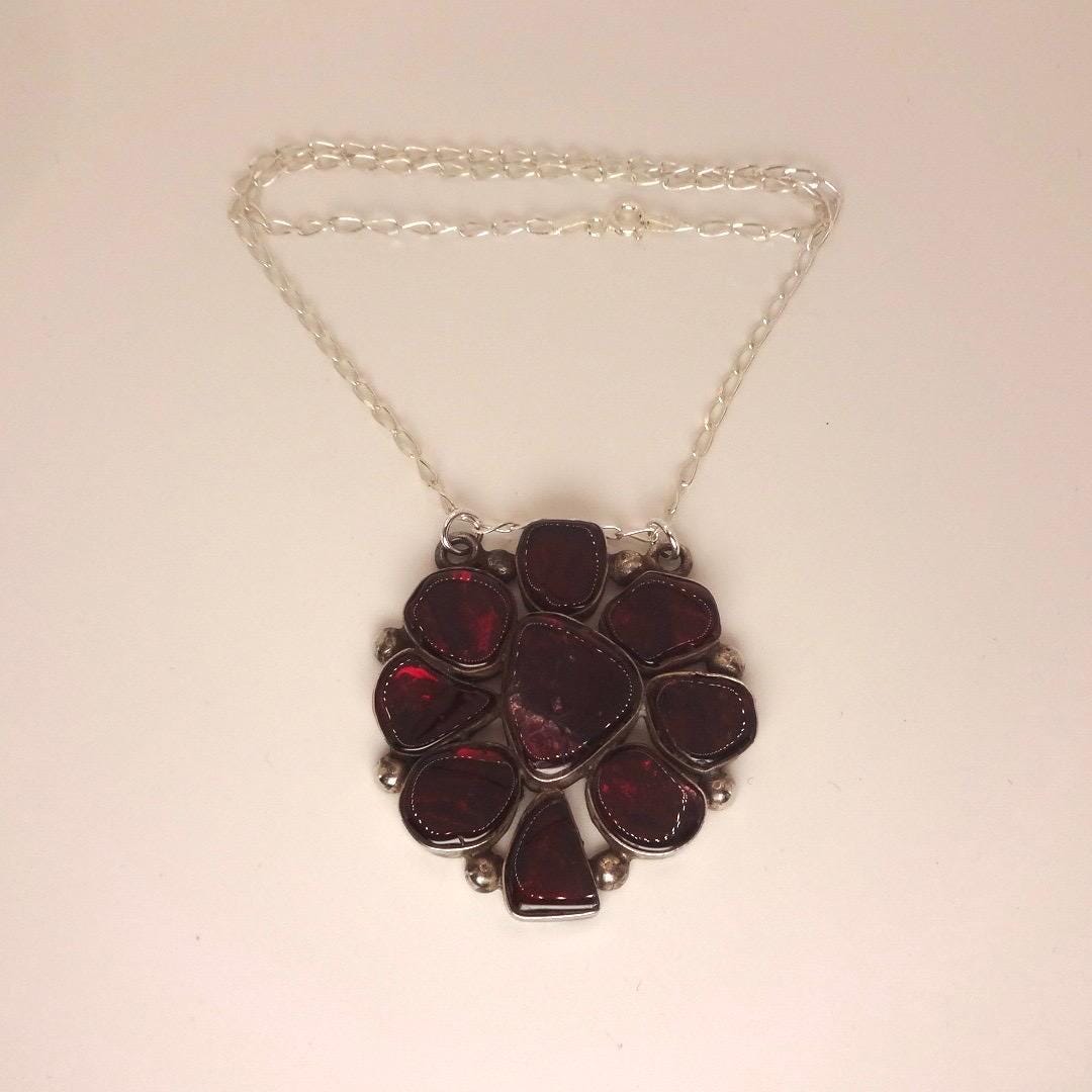 Vintage Handmade 925 Sterling Silver Genuine Garnet Antique Pendant Necklace