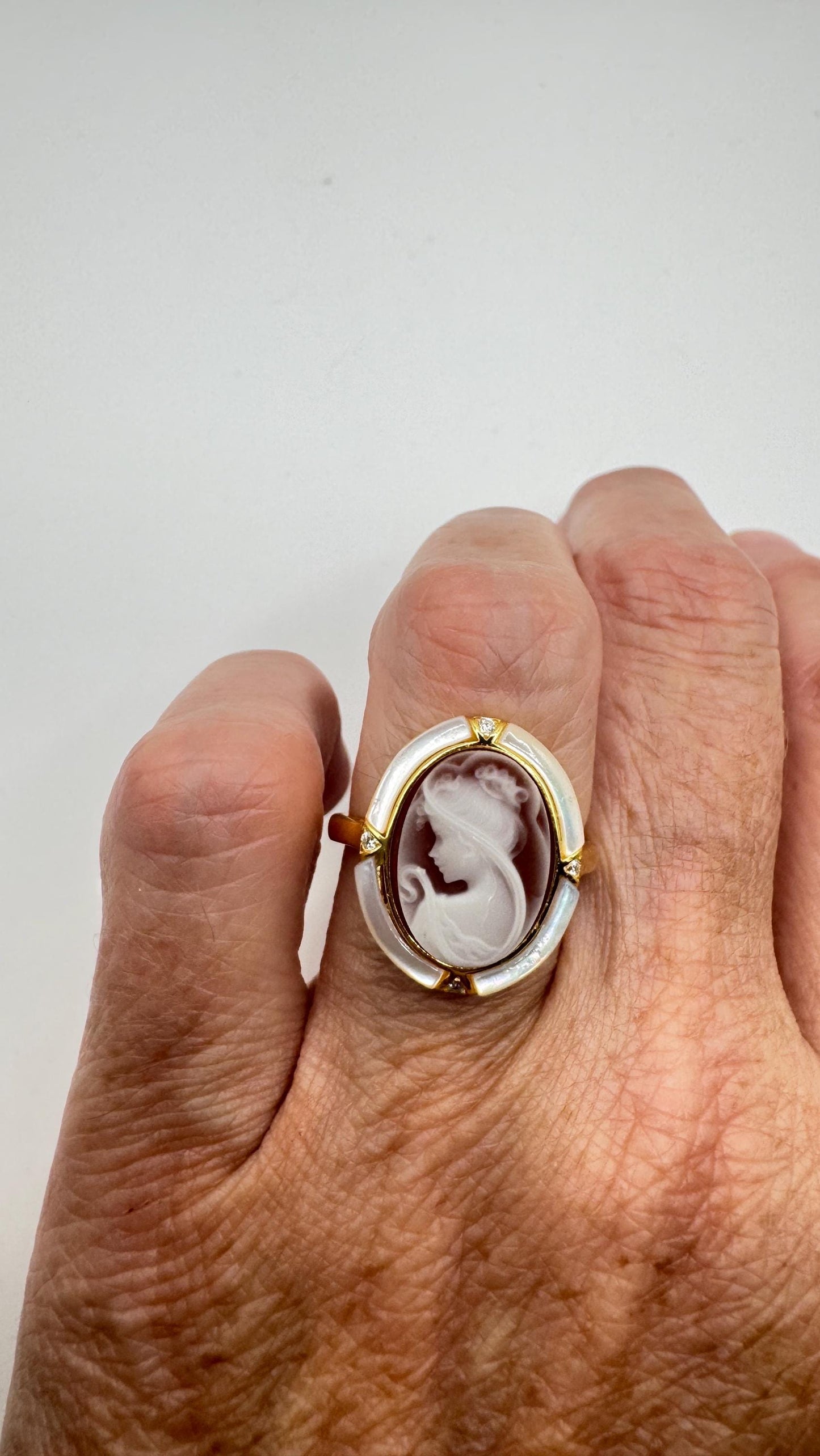 Vintage Cameo 925 Sterling Silver Cocktail Ring