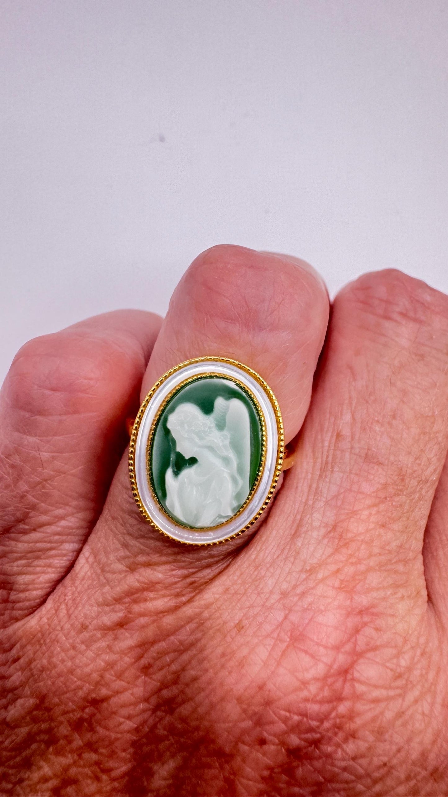 Vintage Green Onyx Angel Cameo Golden 925 Sterling Silver Cocktail Ring