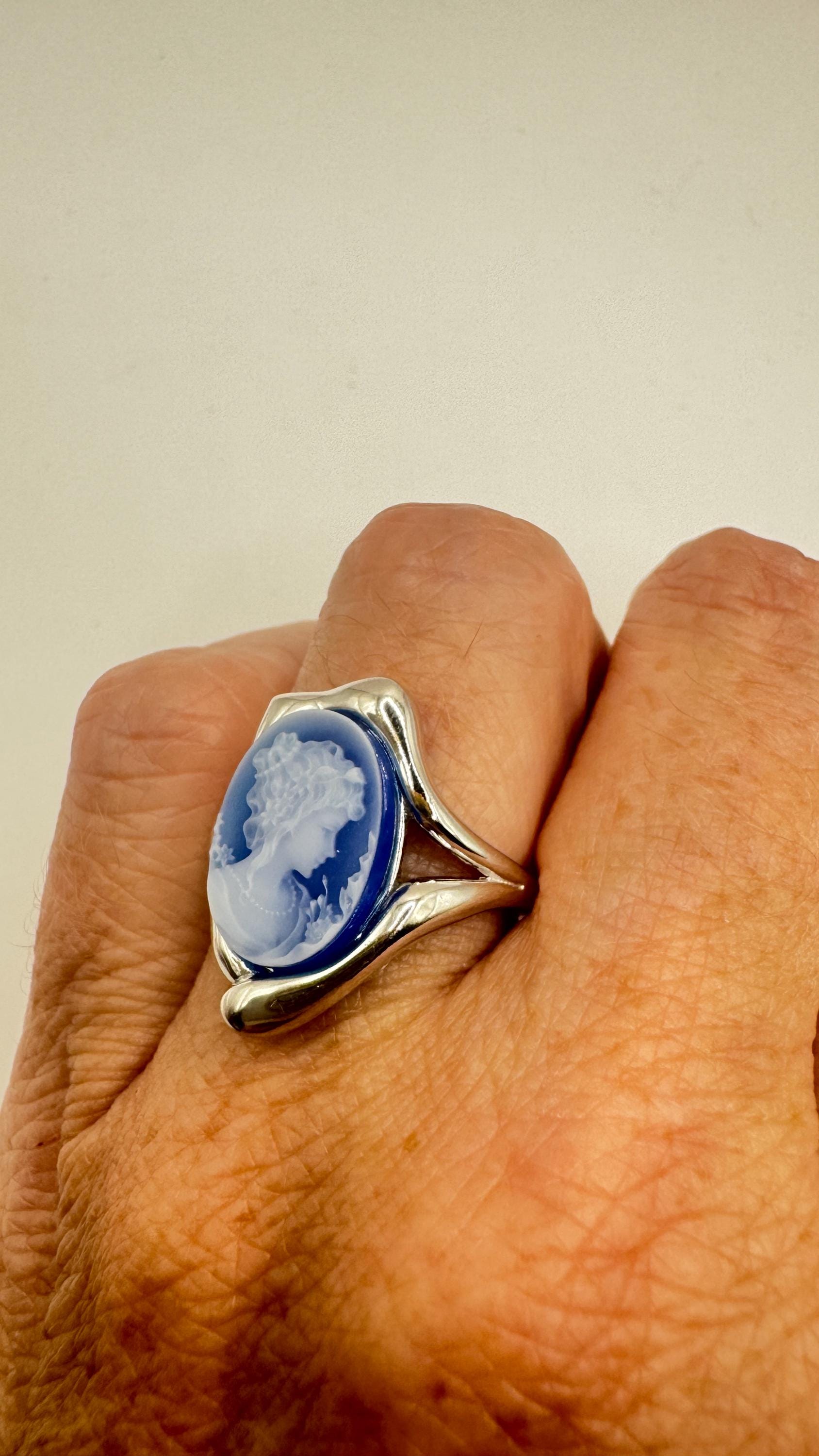 Vintage Blue Onyx Cameo 925 Sterling Silver Cocktail Ring