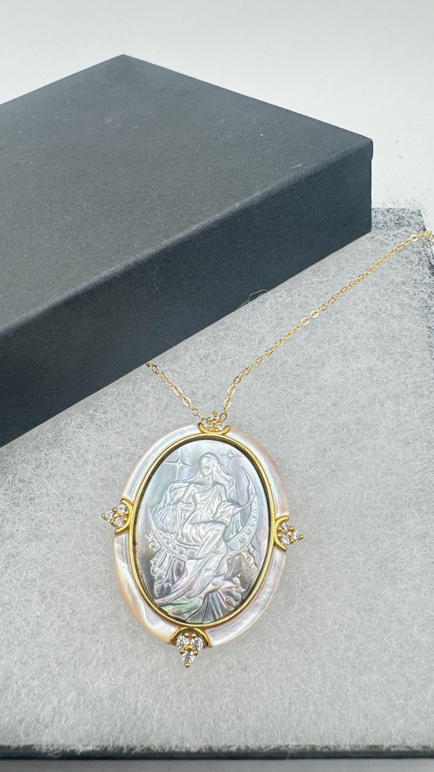 Vintage Moon Goddess Genuine Abalone Cameo Golden Sterling Silver Necklace Pin brooch