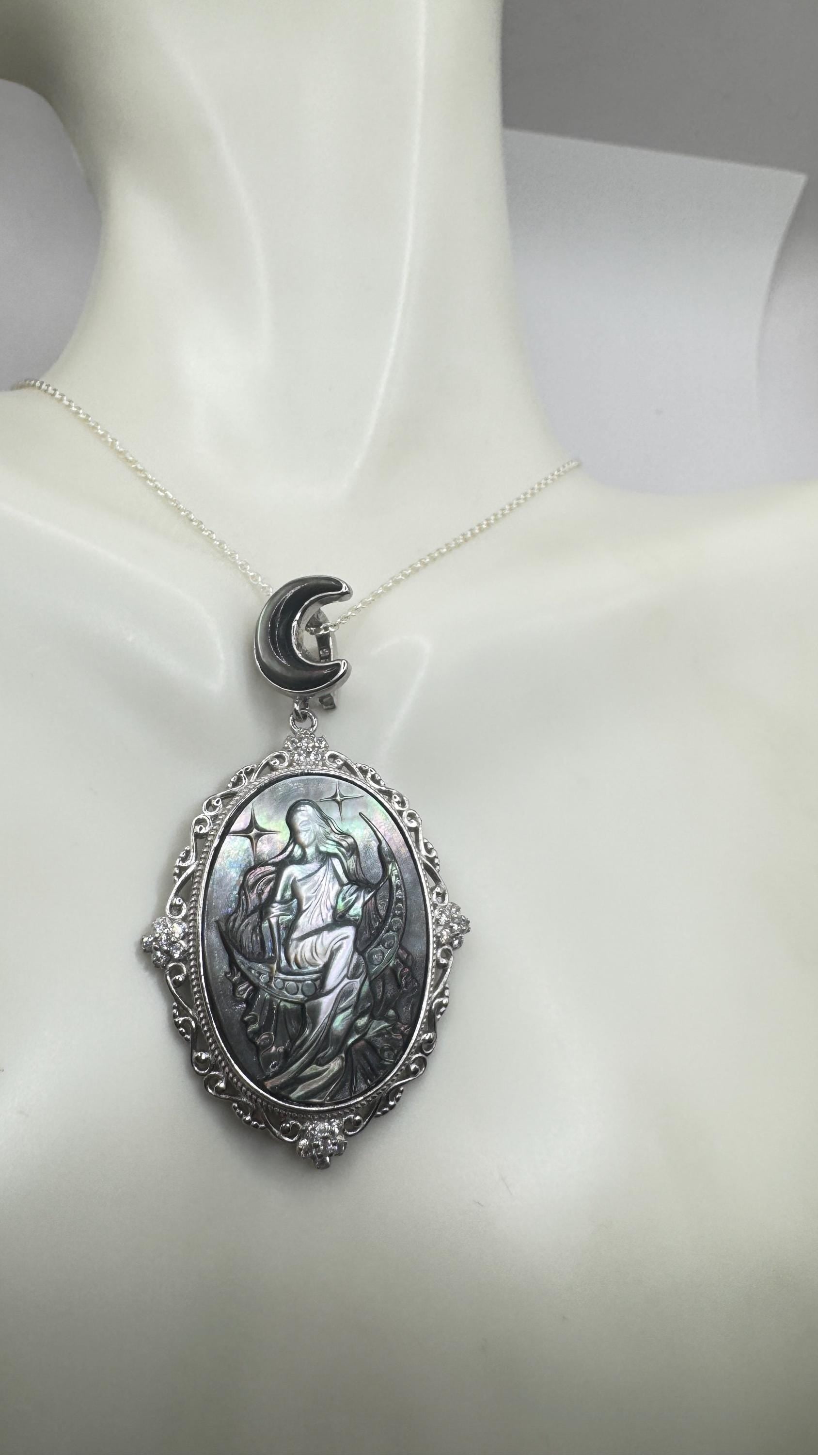 Vintage Moon Goddess Genuine Abalone Cameo Sterling Silver Necklace