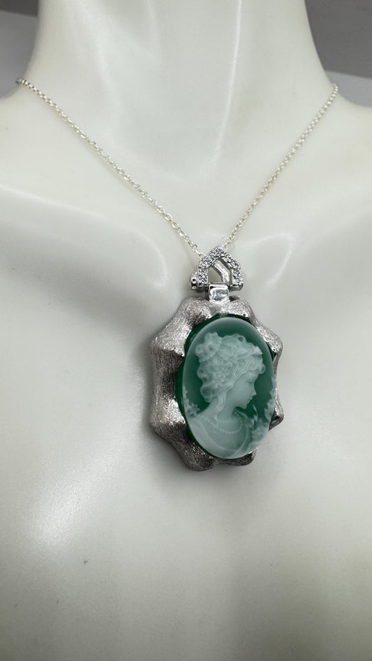 Vintage Carved Green Onyx Cameo 925 Sterling Silver Necklace Choker