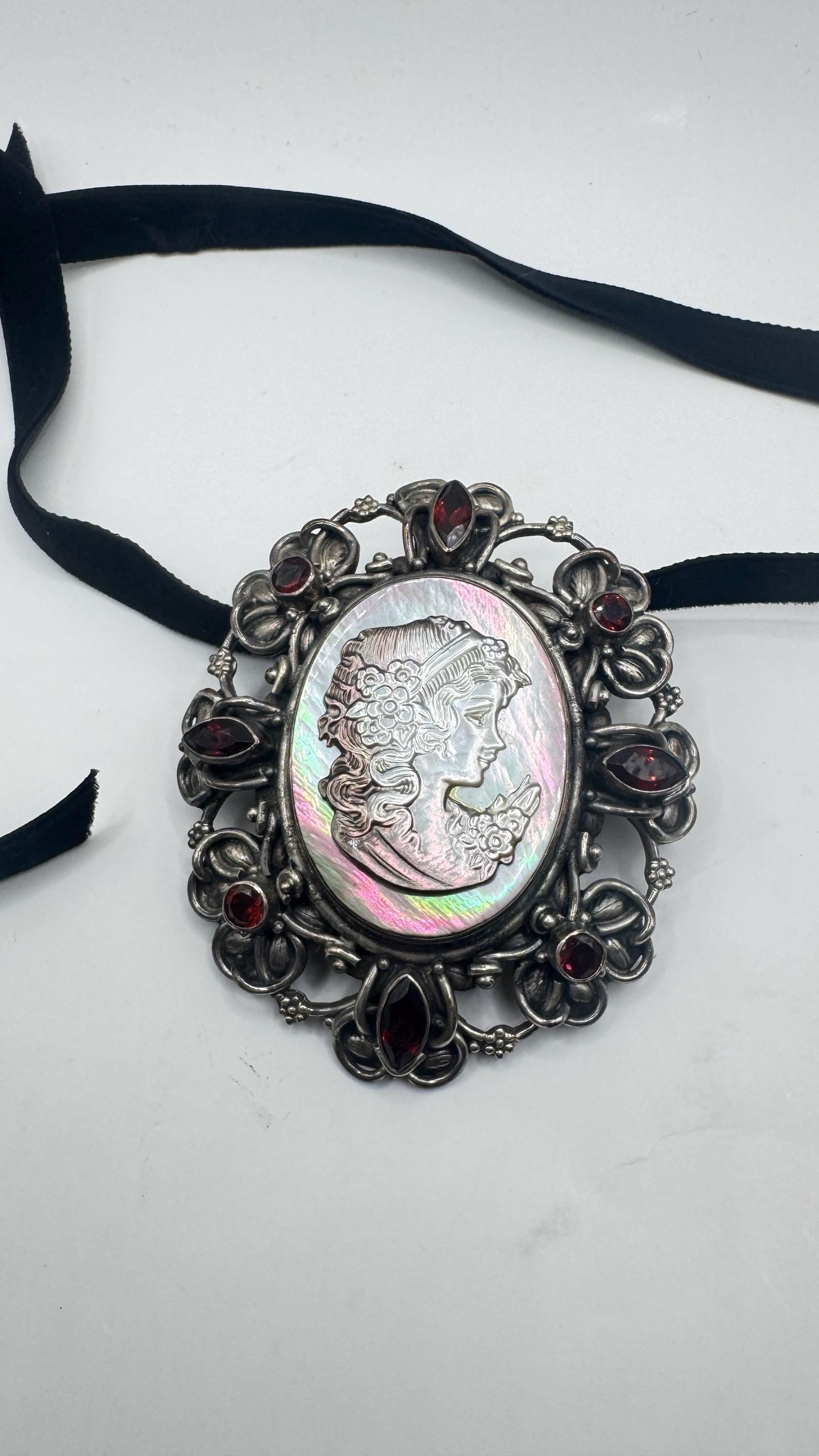 Vintage Black Onyx Mother of Pearl Cameo Choker 925 Sterling Silver Necklace