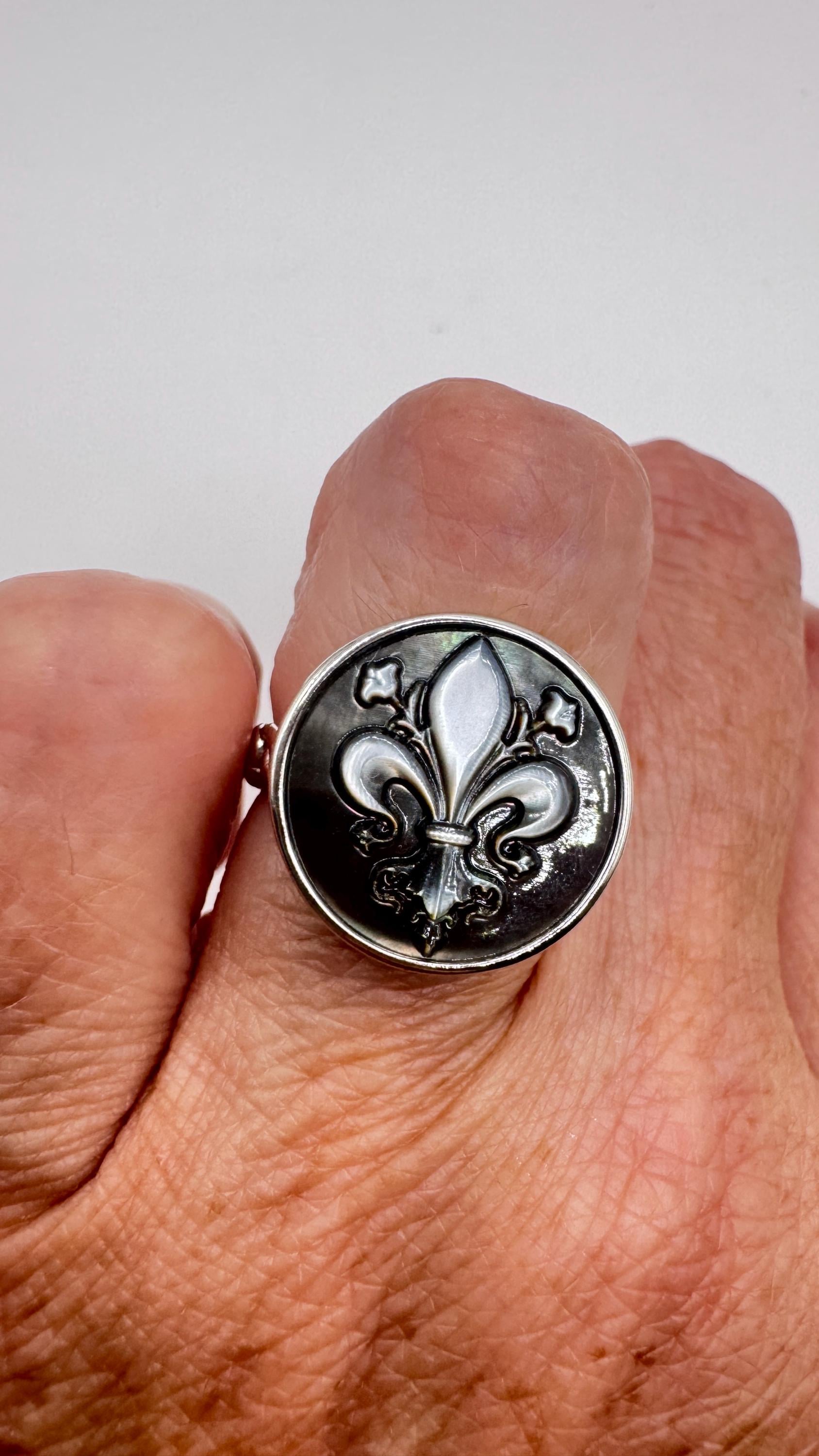 Vintage Fluer de Les Adalone Cameo 925 Sterling Silver Ring