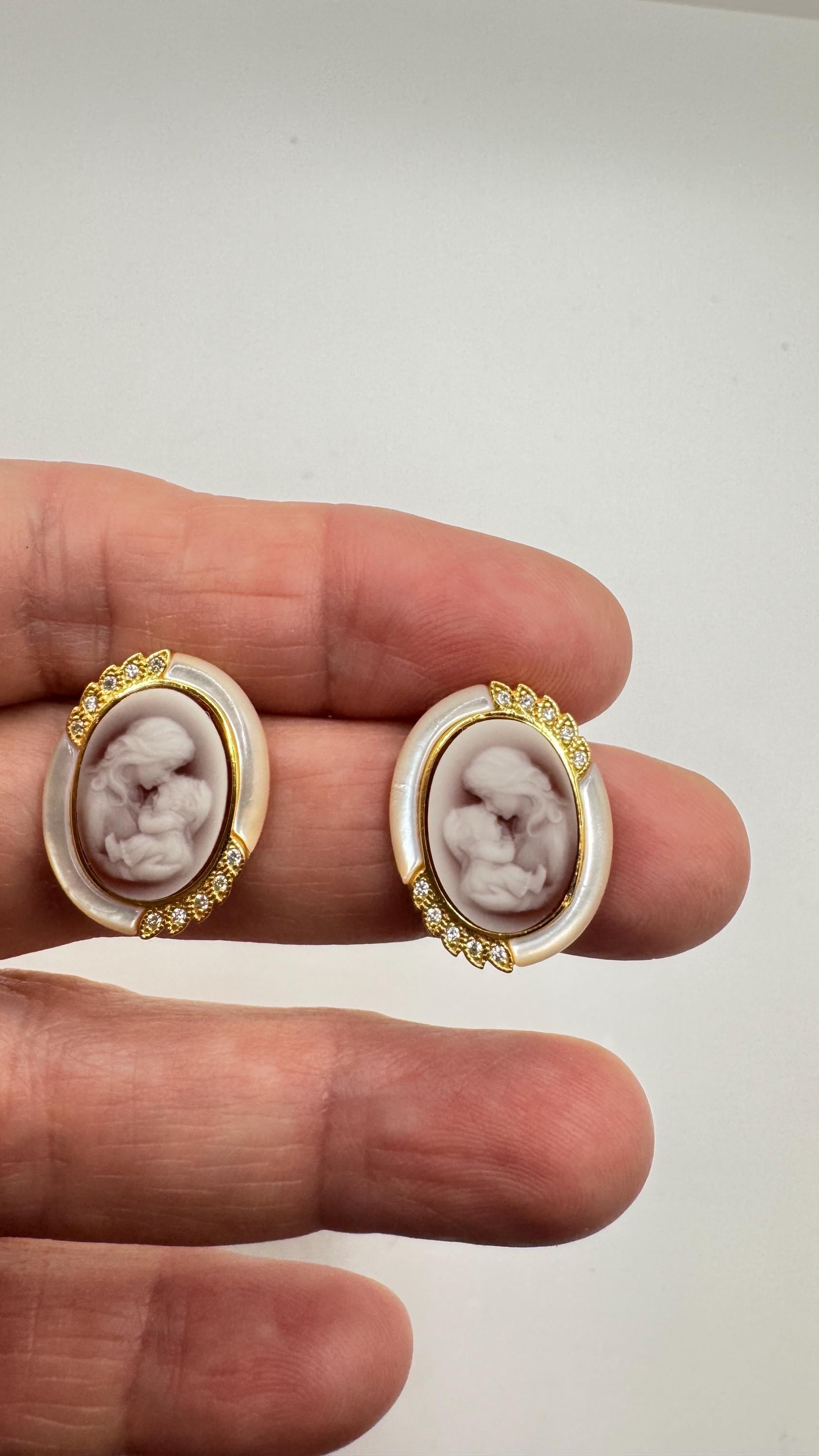 Vintage Mother Child Cameo Golden 925 Sterling Silver Stud Earrings