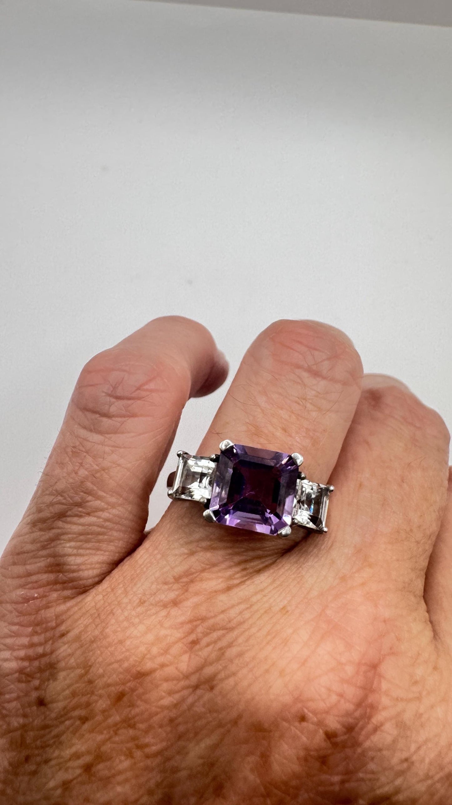 Vintage Purple Amethyst Ring in 925 Sterling Silver
