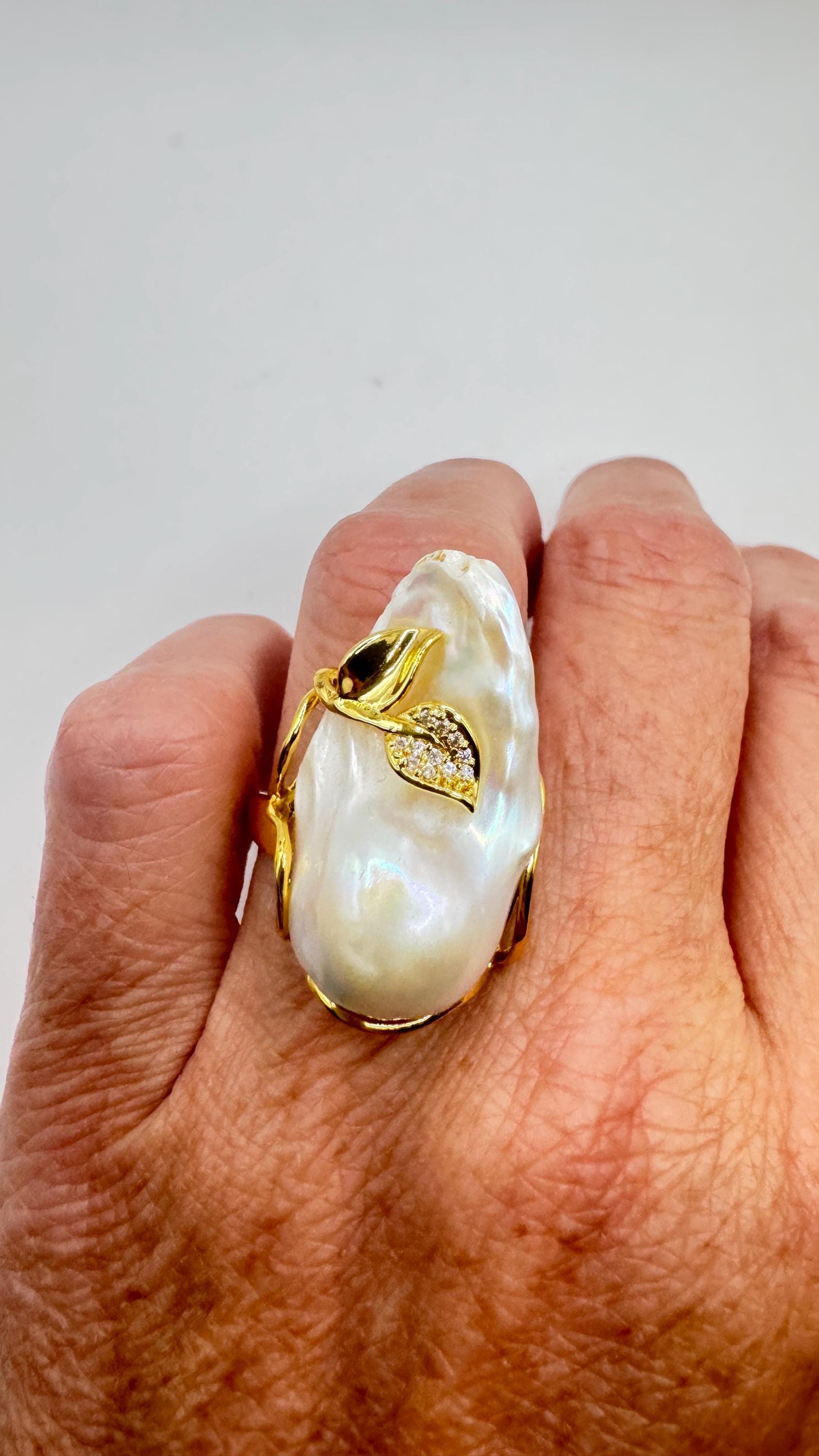 Vintage Biwa Pearl Ring Golden 925 Sterling Silver Cocktail Statement Adjustable