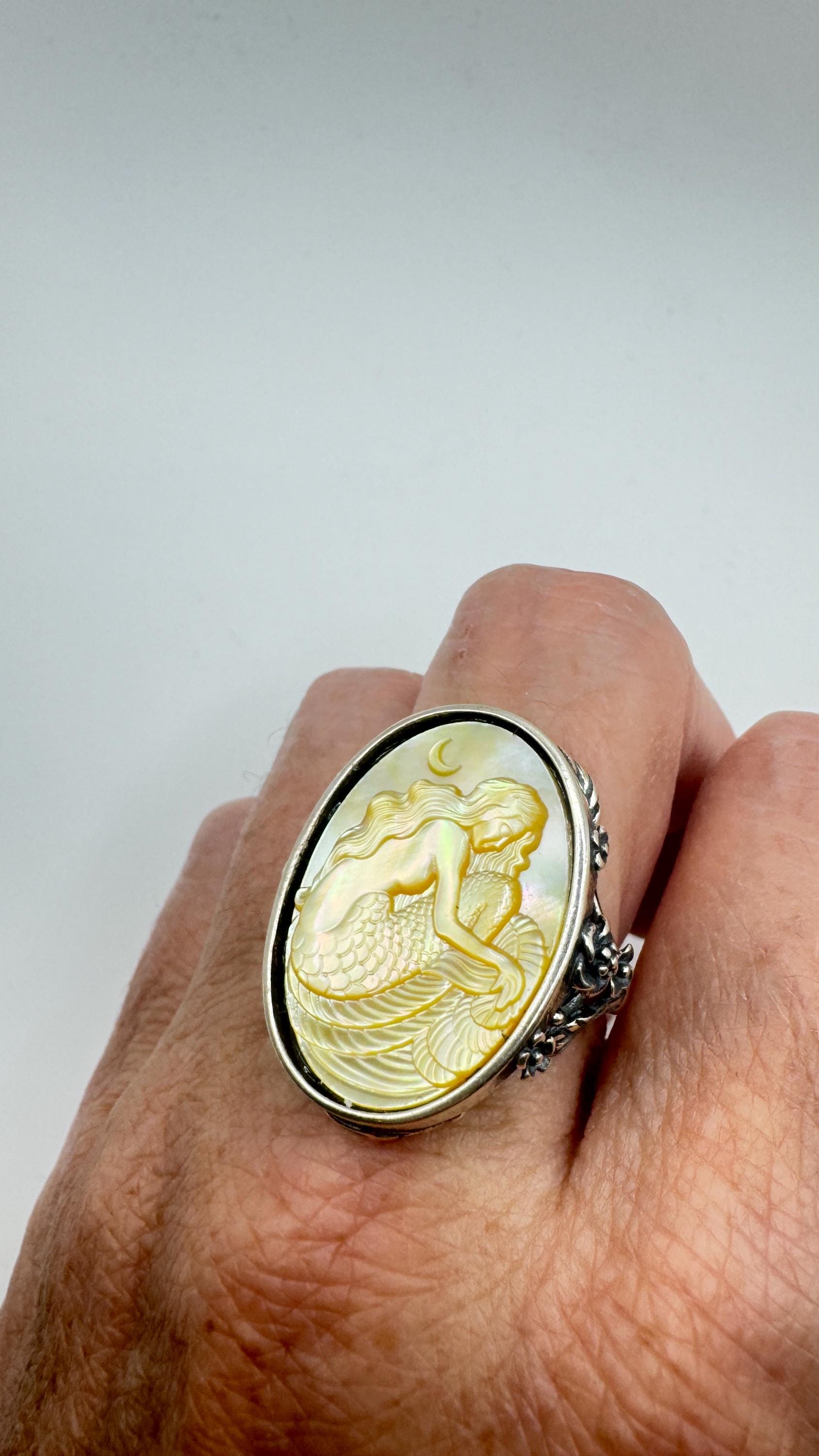Vintage Mermaid Abalone Cameo 925 Sterling Silver Ring