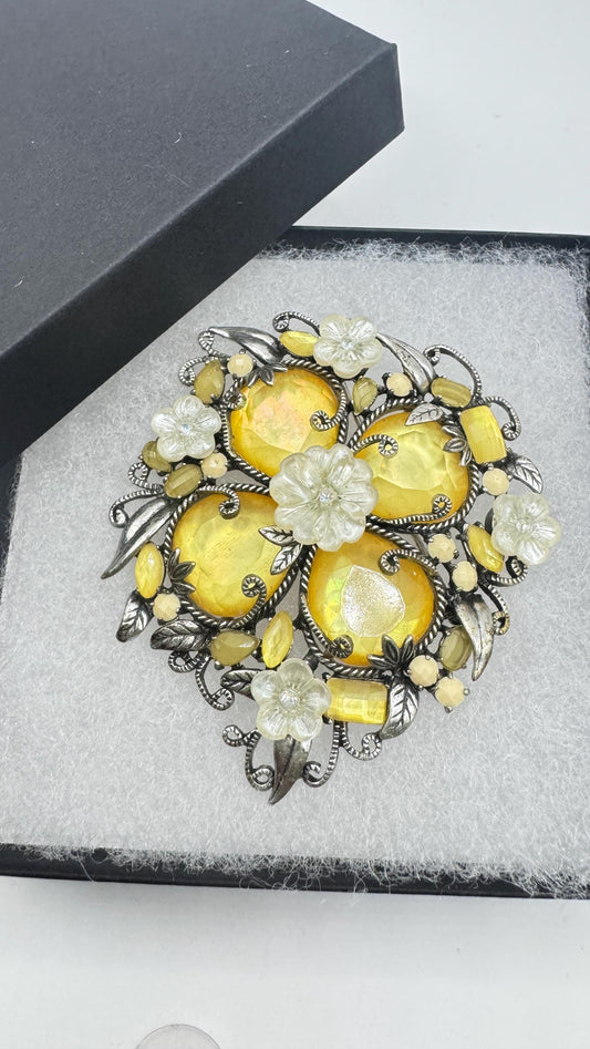 Vintage Rhinestone Black Crystal Brooch Pin