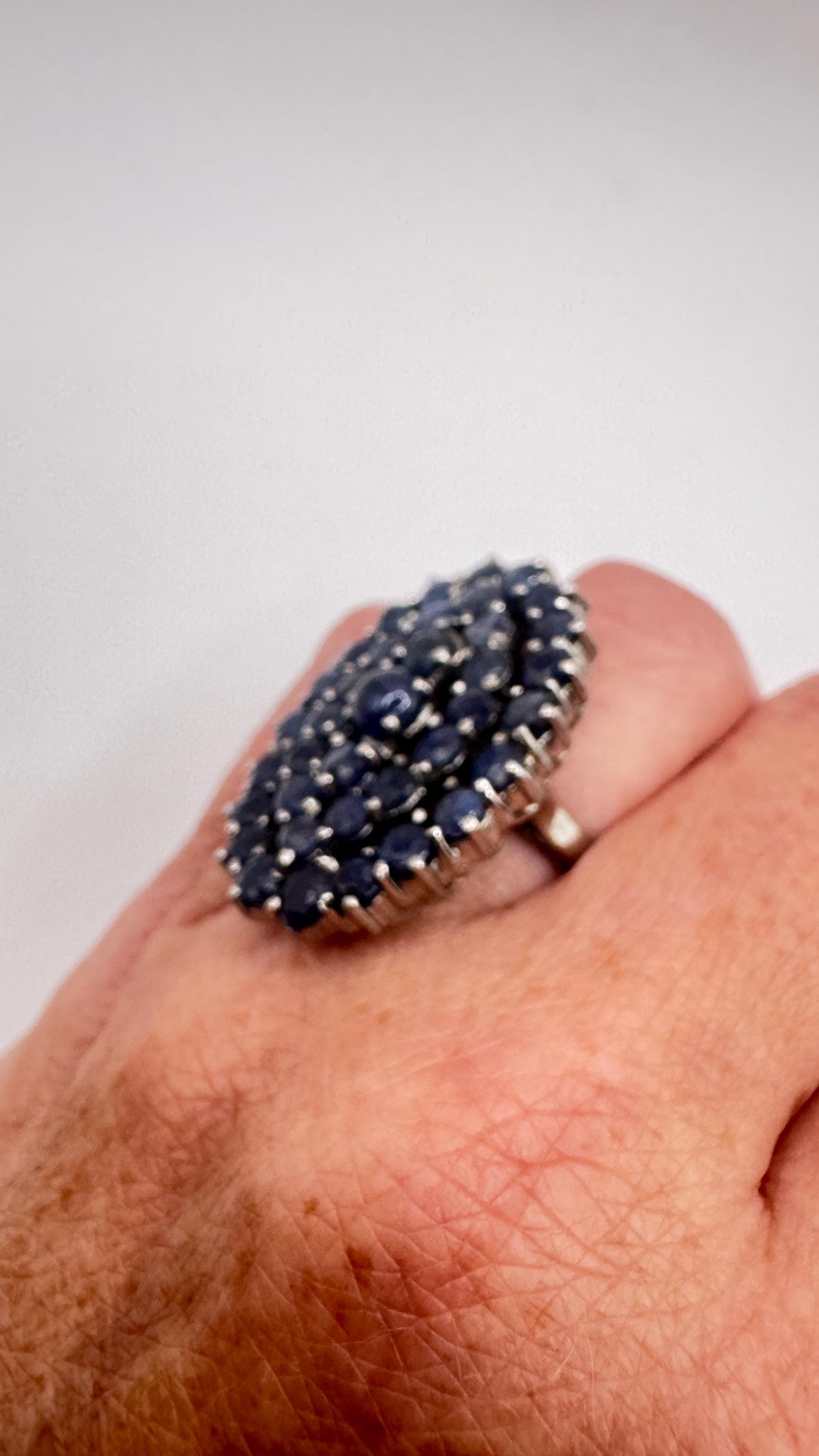 Vintage Blue Sapphire 925 Sterling Silver Gothic Ring Size 7