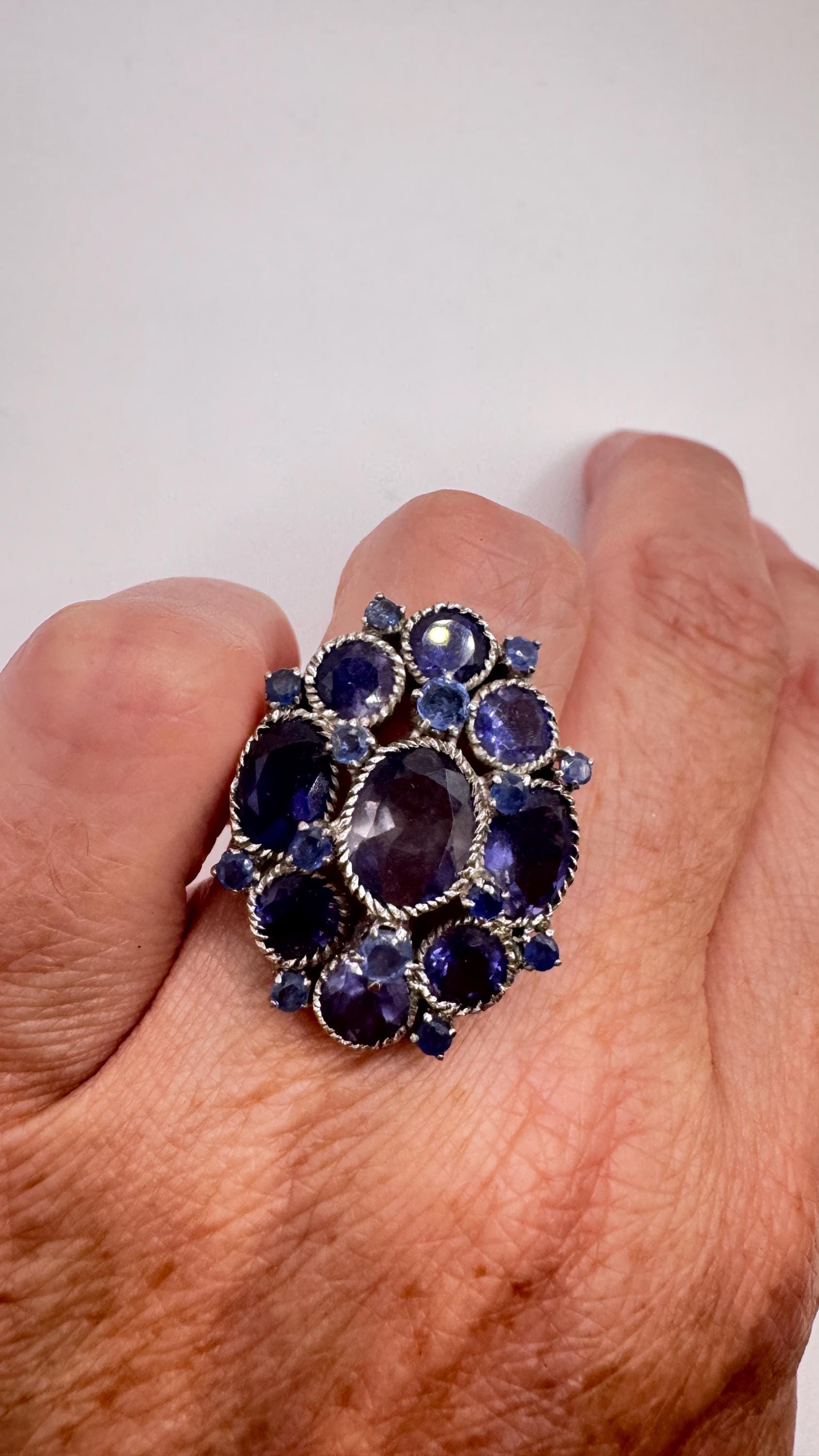 Vintage Blue Sapphire 925 Sterling Silver Gothic Ring Size 5.5