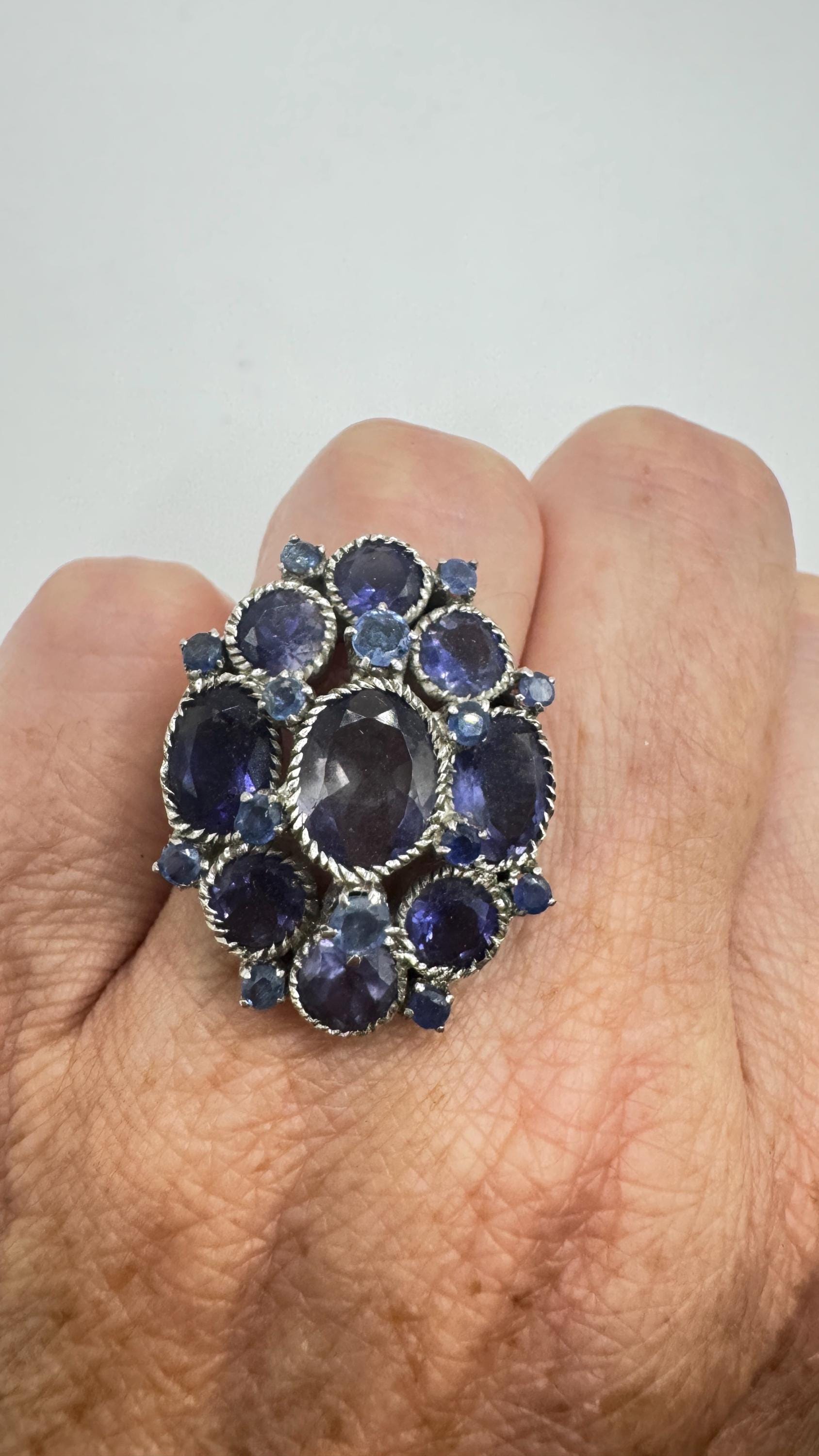Vintage Blue Sapphire 925 Sterling Silver Gothic Ring Size 5.5