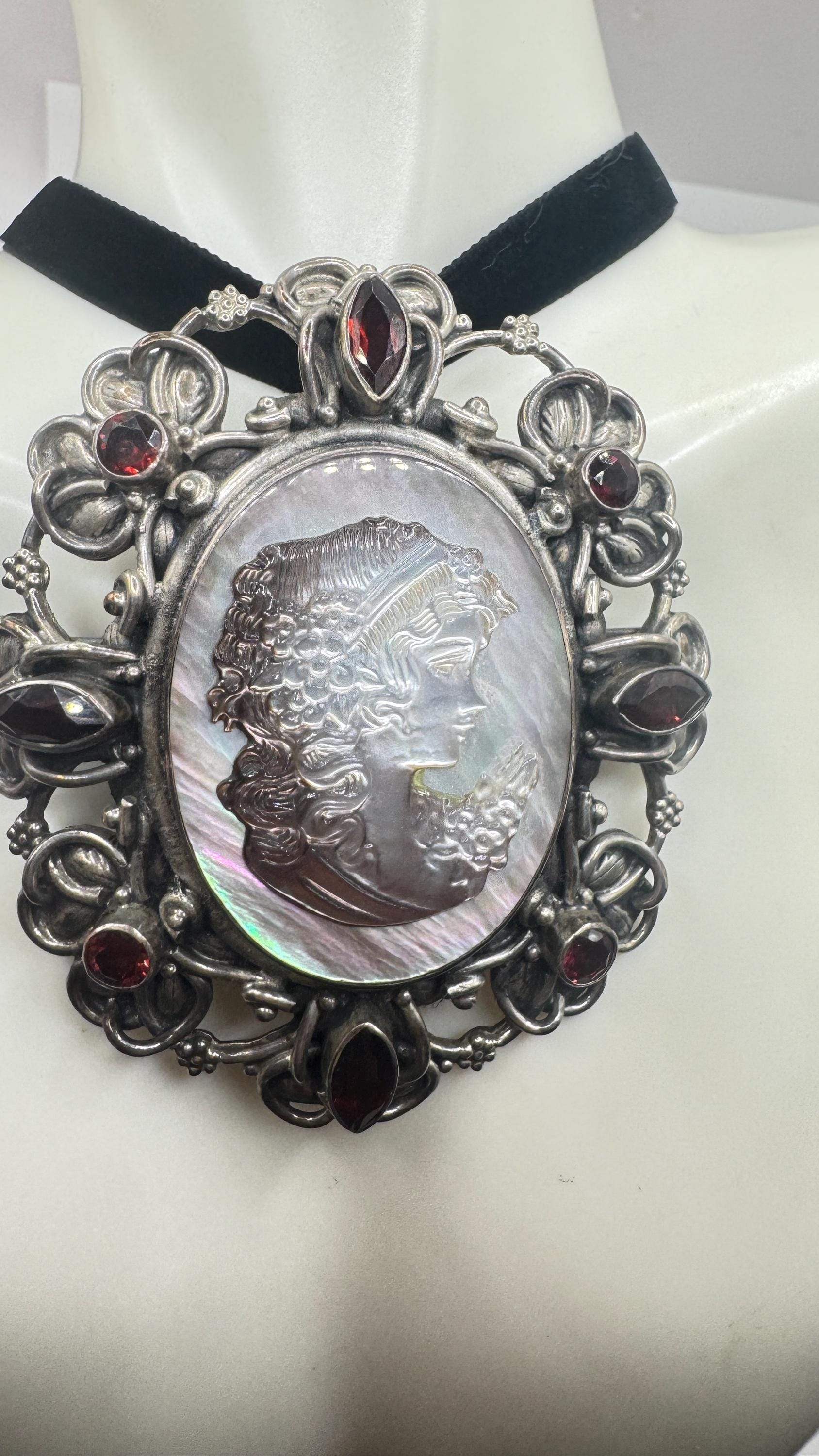 Vintage Black Onyx Mother of Pearl Cameo Choker 925 Sterling Silver Necklace