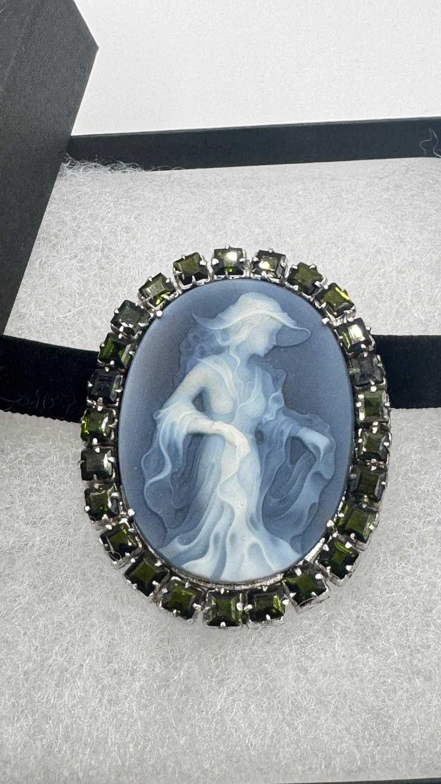 Vintage Moon Goddess Genuine Black Onyx Cameo Gold Sterling Silver Necklace Pin Brooch