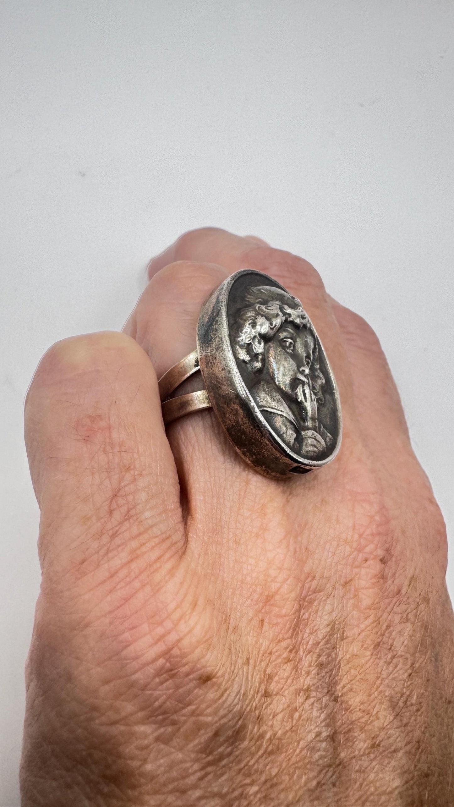 Vintage Child Cameo Ring in 925 Sterling Silver