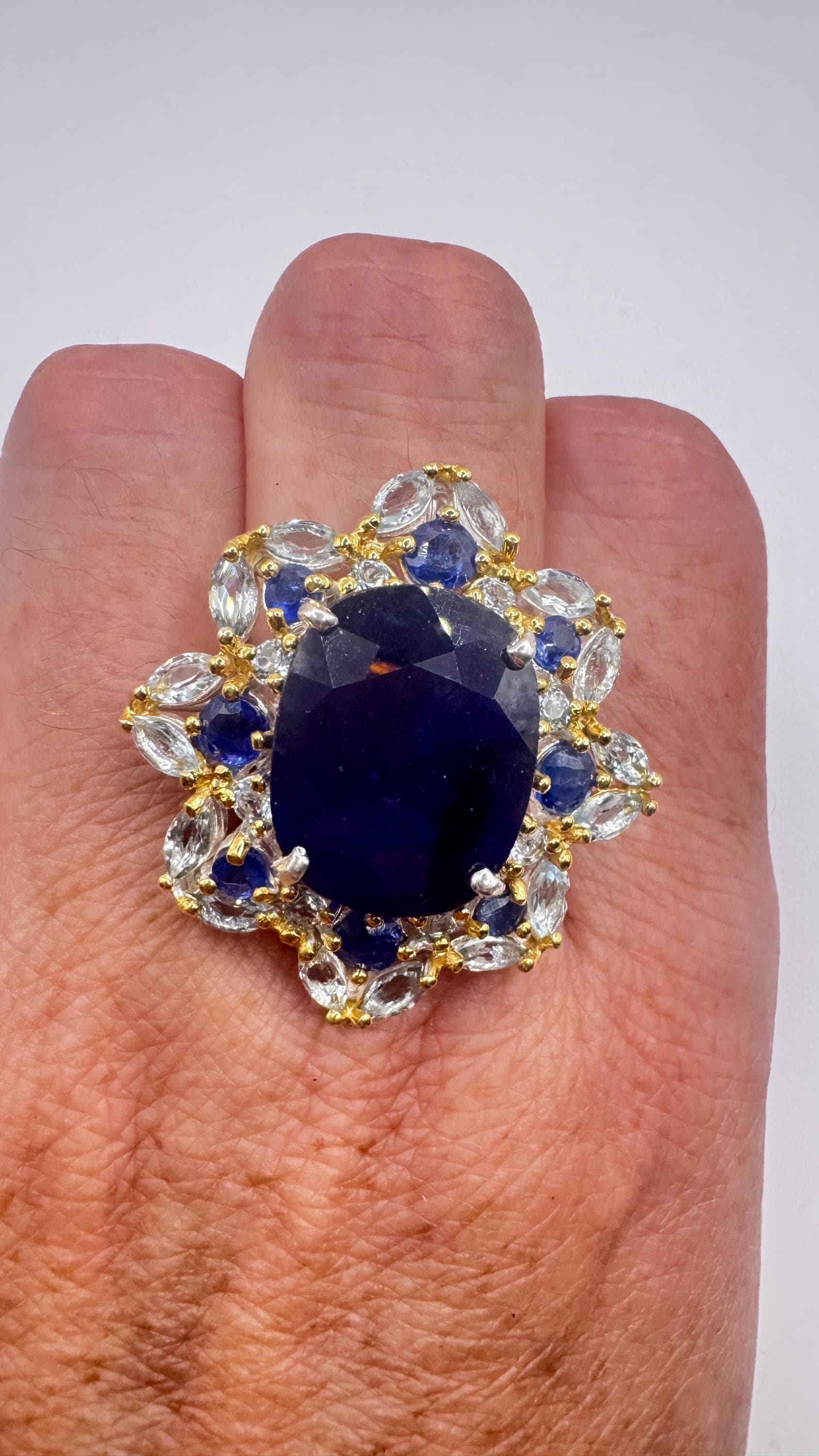 Vintage Blue Sapphire 925 Sterling Silver Gothic Ring Size 8.5