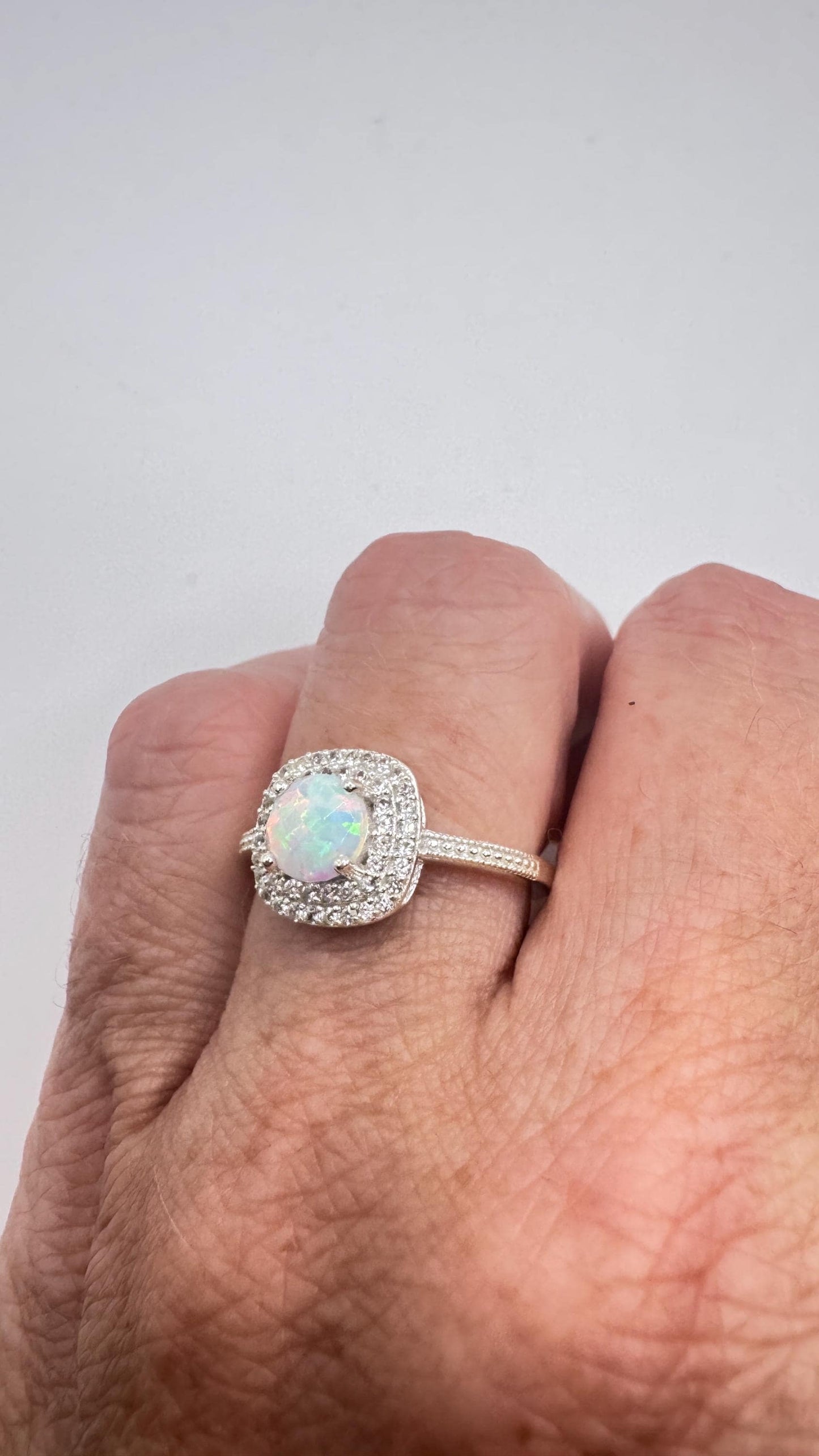 Vintage White Fire Opal Ring 925 Sterling Silver Rhodium