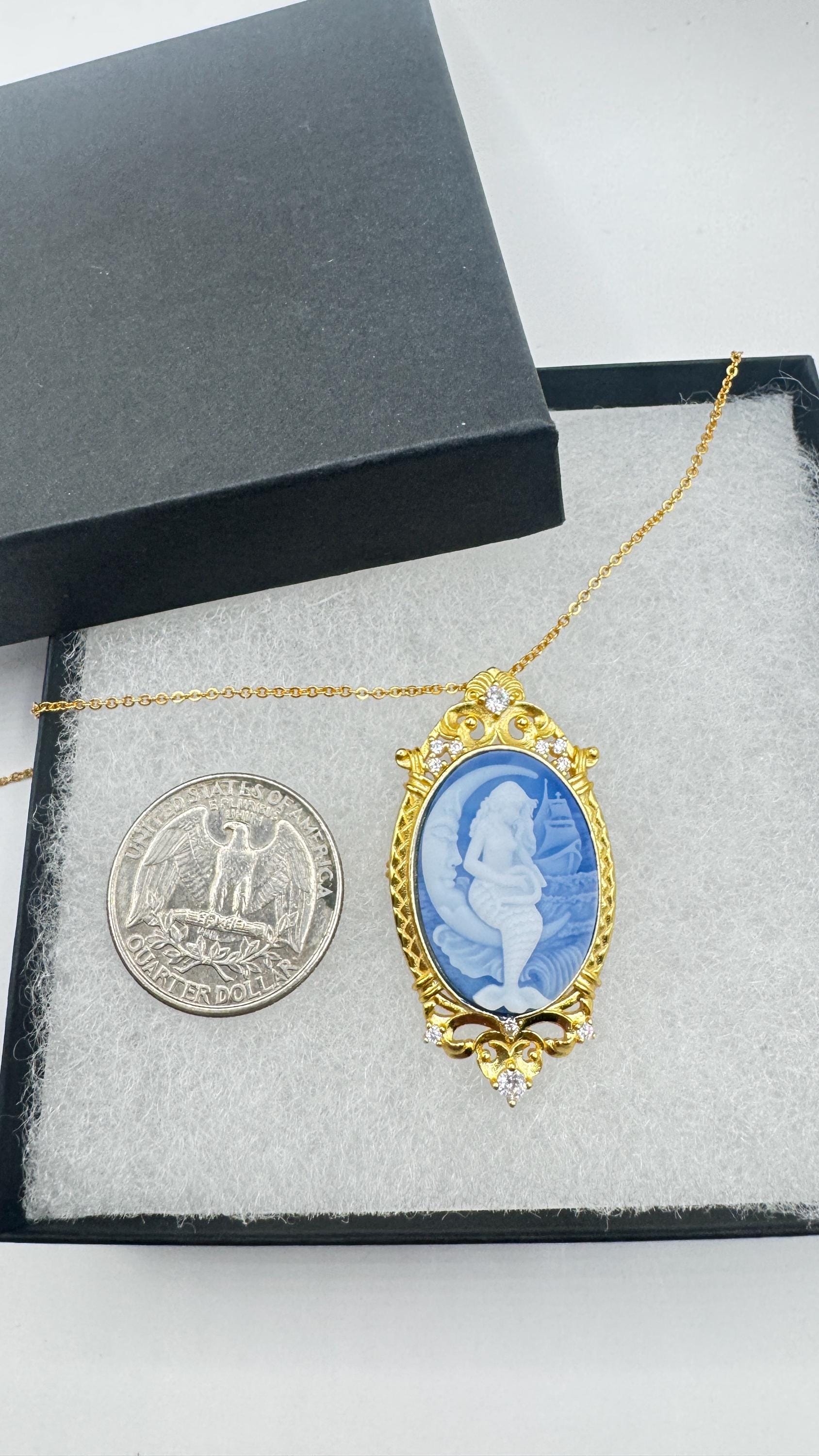Vintage Blue Onyx Mermaid Cameo Golden Sterling Silver Necklace Choker Pin