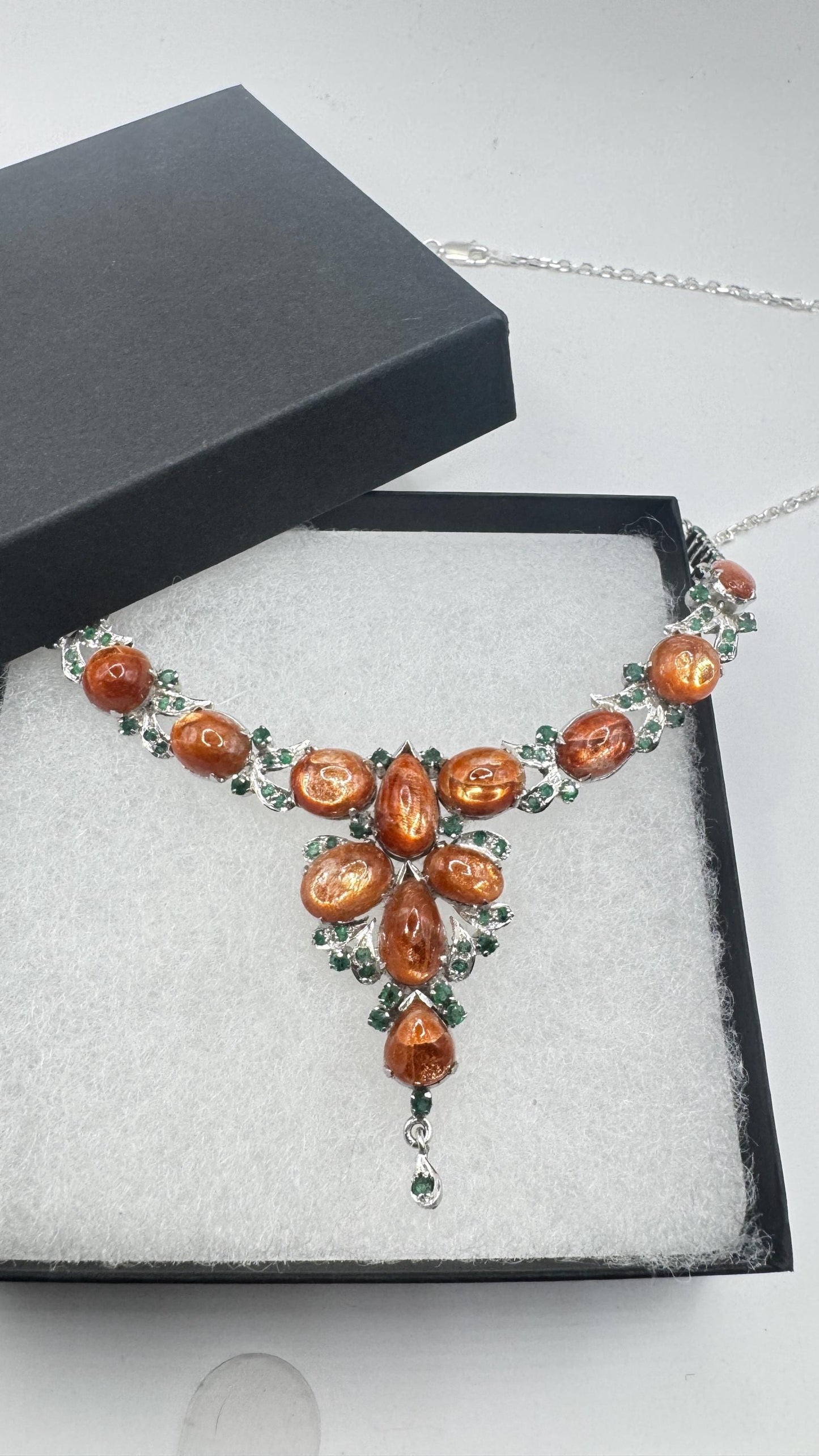 Vintage Sunstone Emerald 925 Sterling Silver Choker Necklace