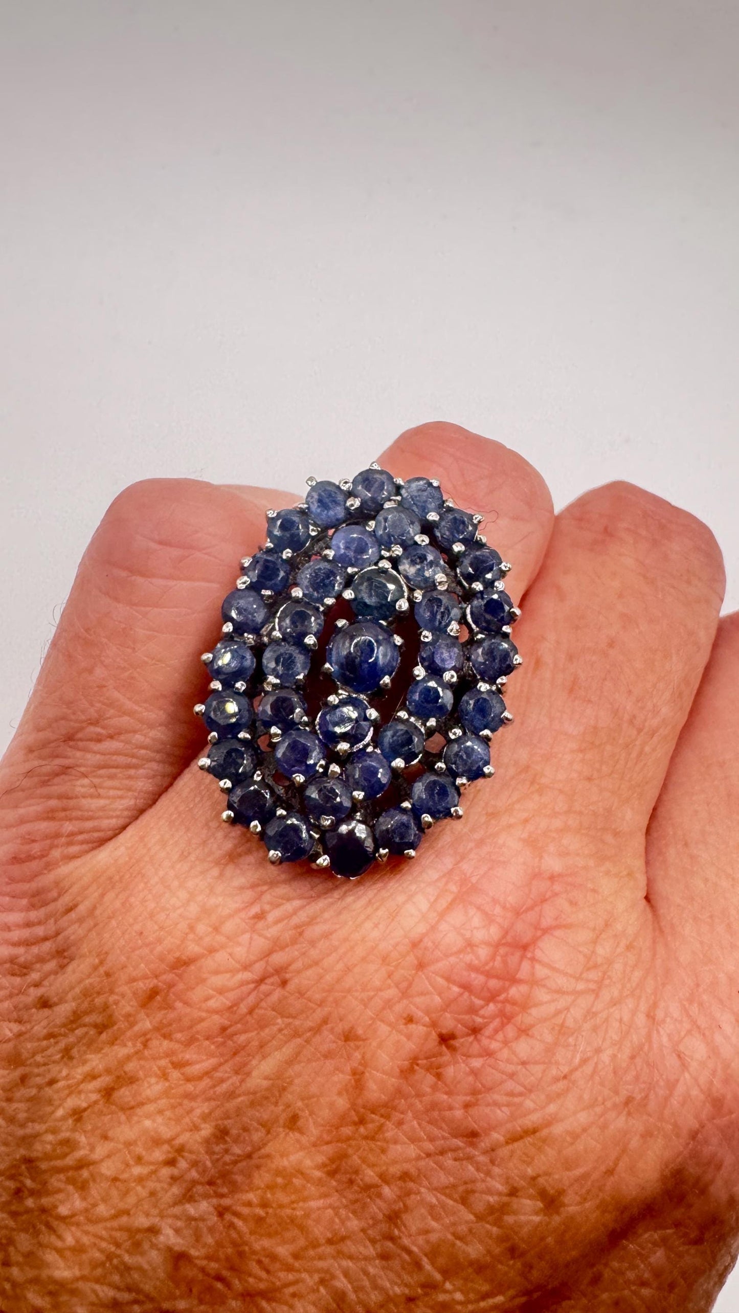 Vintage Blue Sapphire 925 Sterling Silver Gothic Ring Size 7