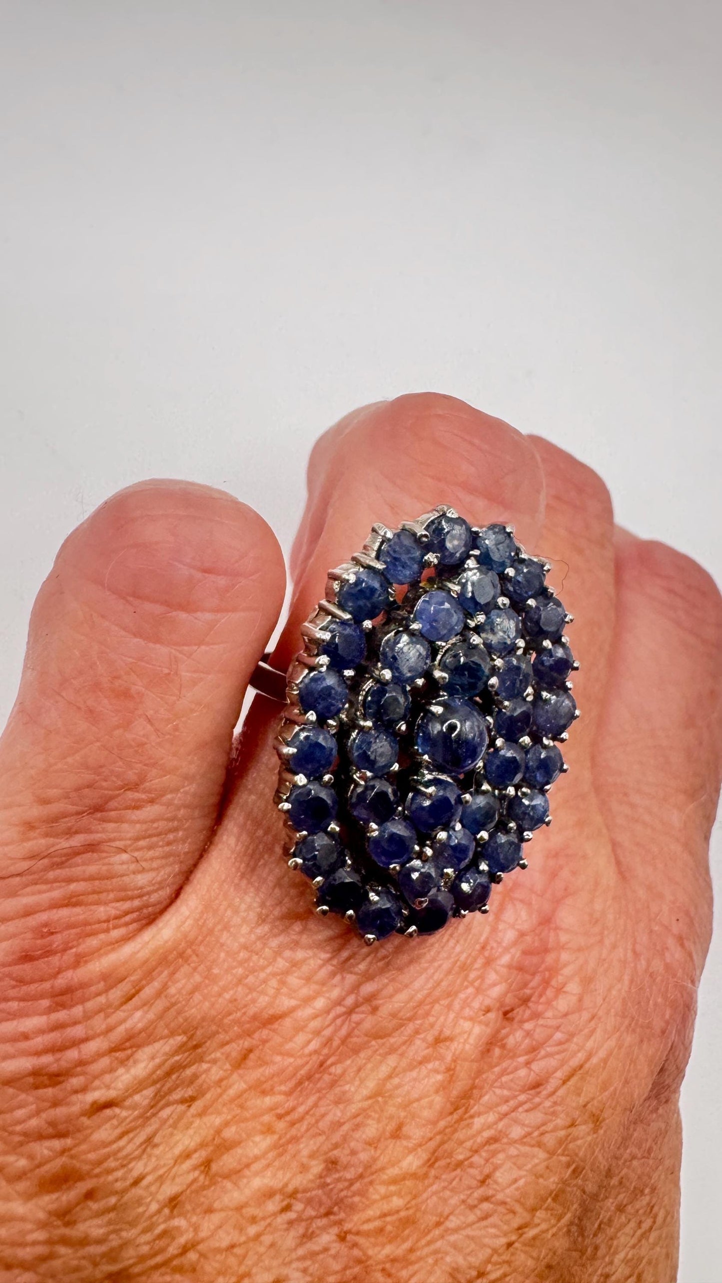 Vintage Blue Sapphire 925 Sterling Silver Gothic Ring Size 7