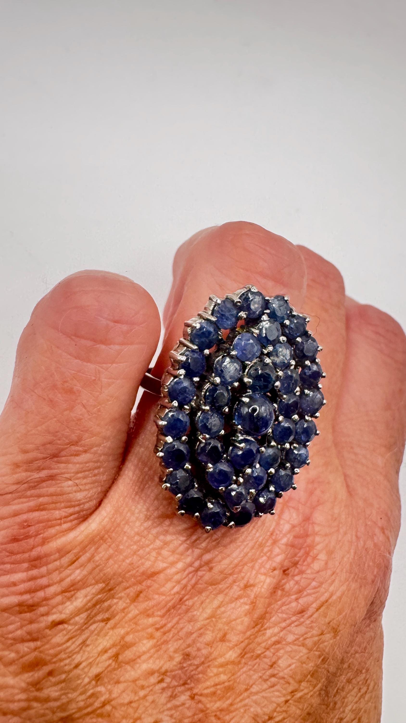 Vintage Blue Sapphire 925 Sterling Silver Gothic Ring Size 7