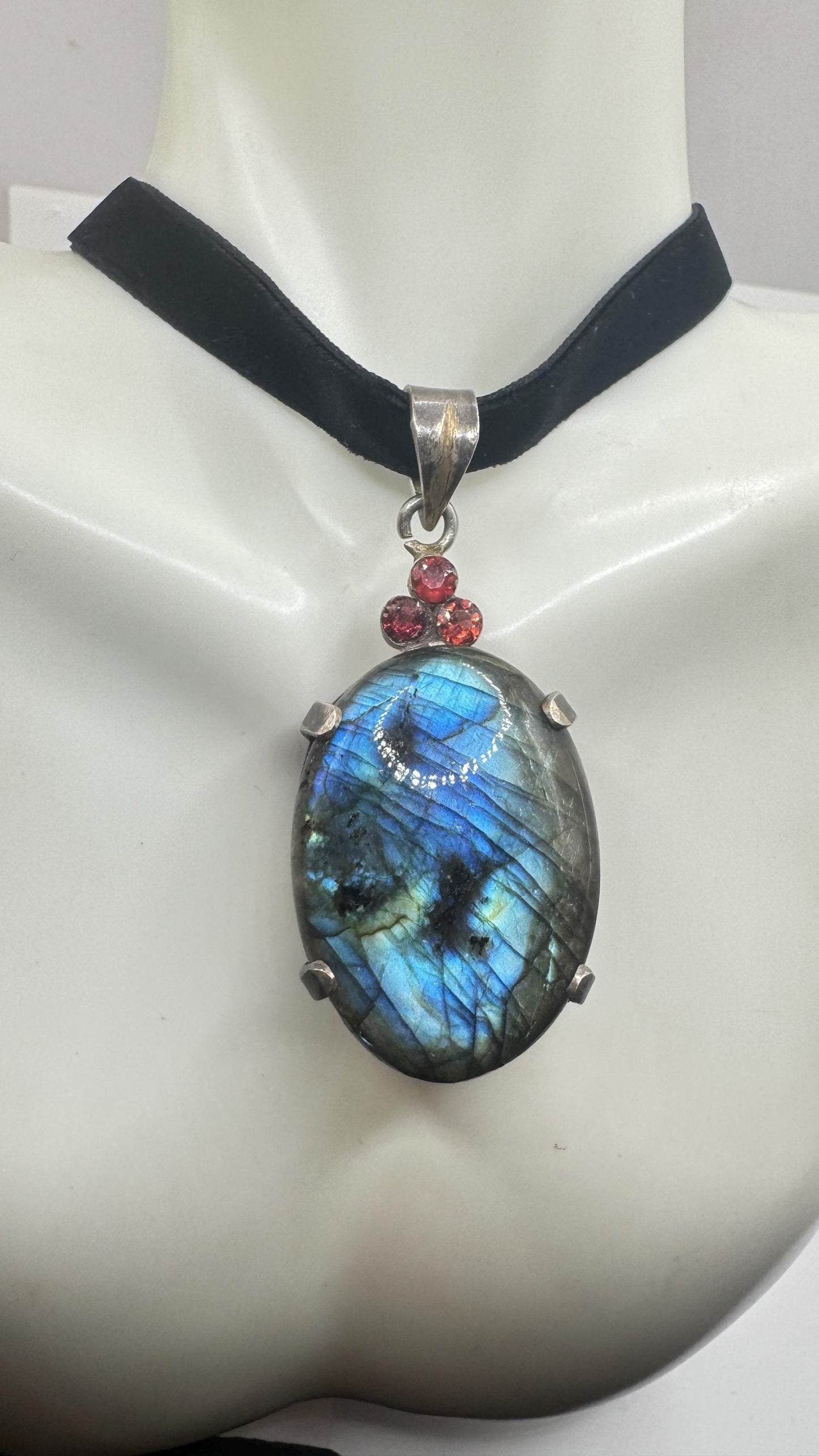 Vintage Labradorite Garnet Choker Black Velvet Necklace 925 Sterling Silver
