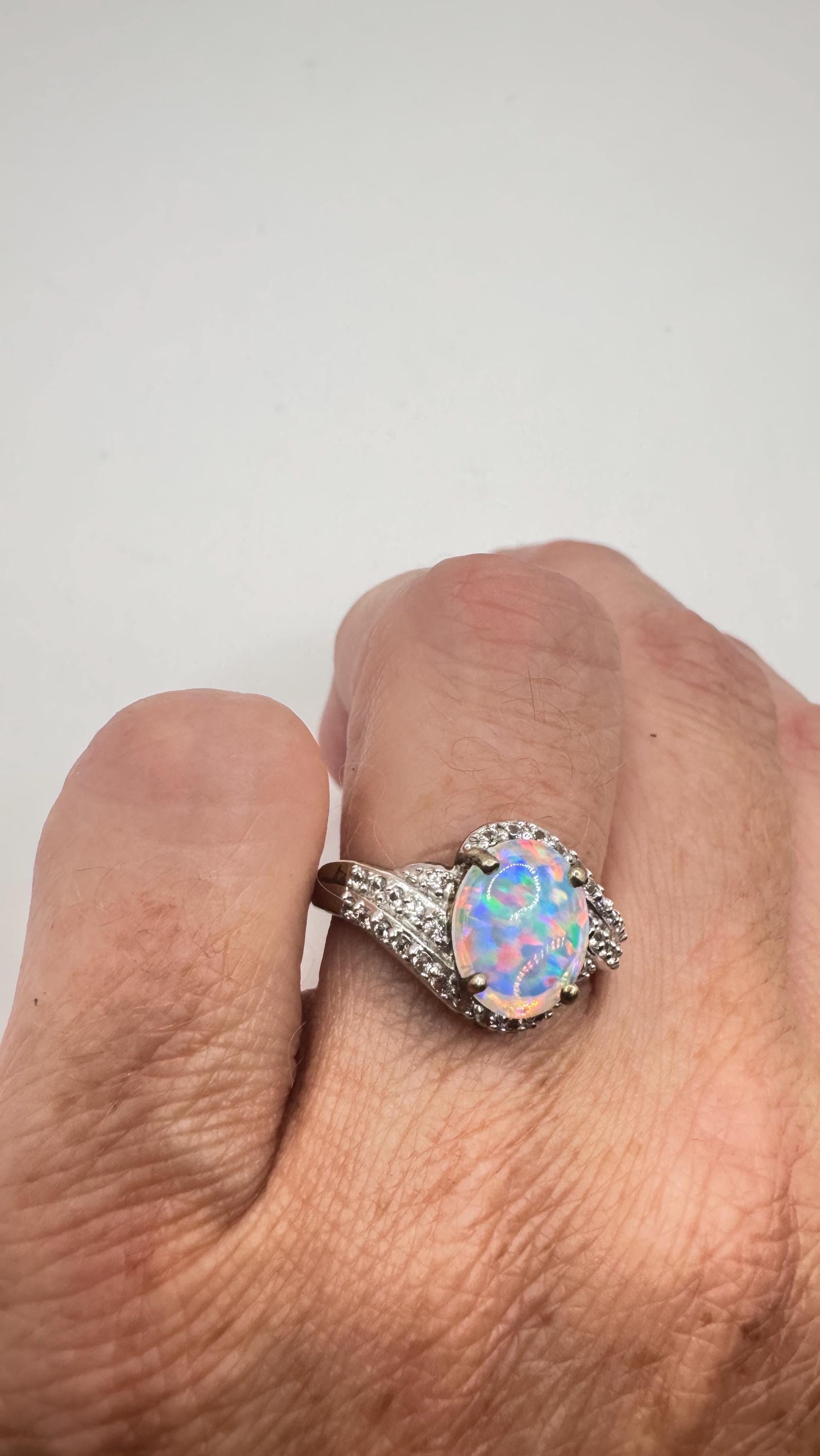 Vintage White Fire Opal Ring 925 Sterling Silver Rhodium