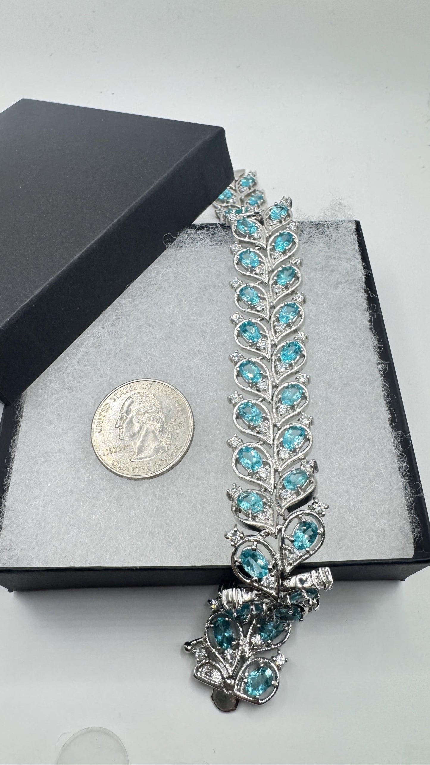 Vintage Genuine Blue Flourite 925 Sterling Silver Chunky Statement Bracelet