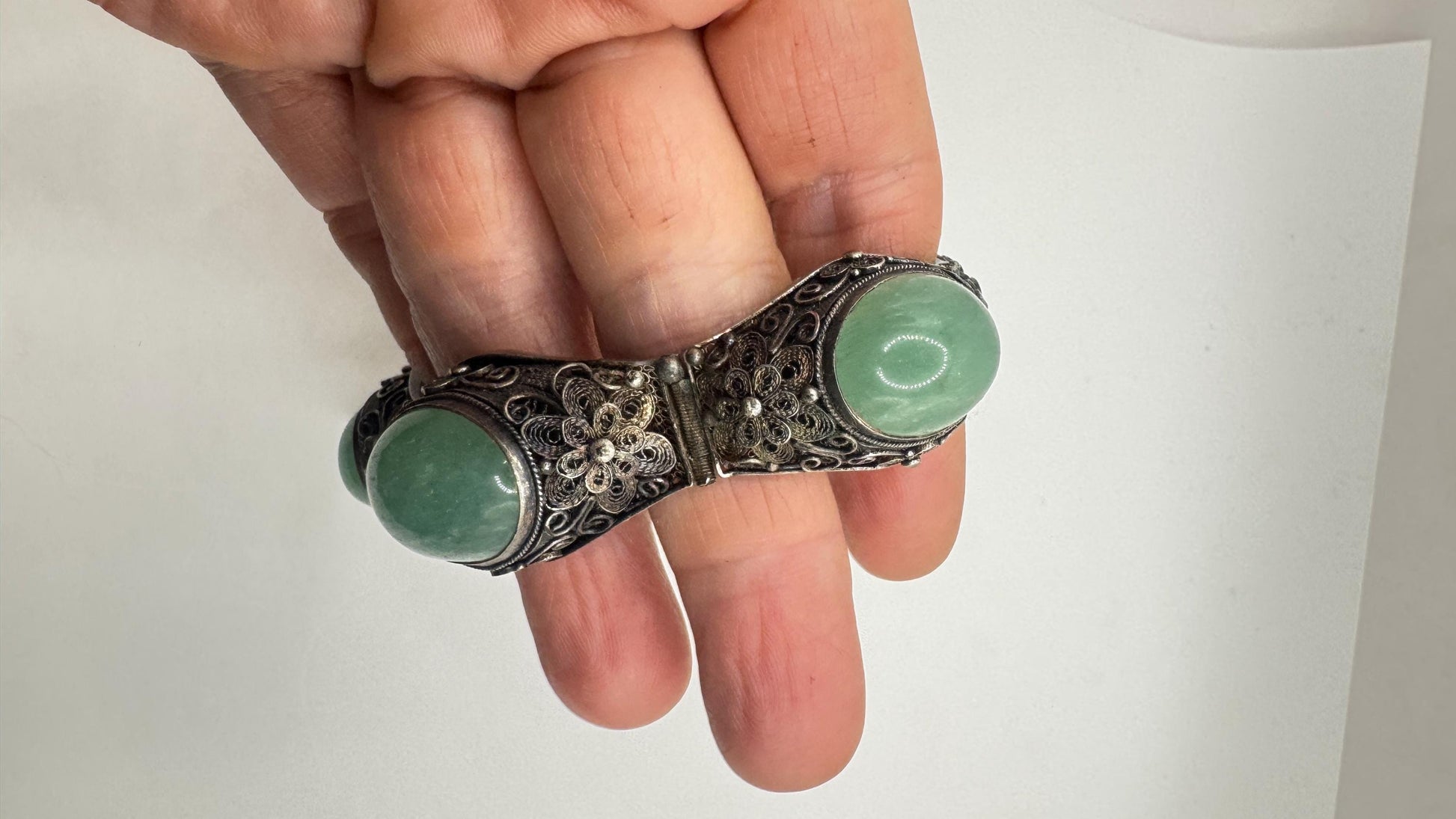 Vintage Green Nephite Jade Bracelet 925 Sterling Silver Filigree