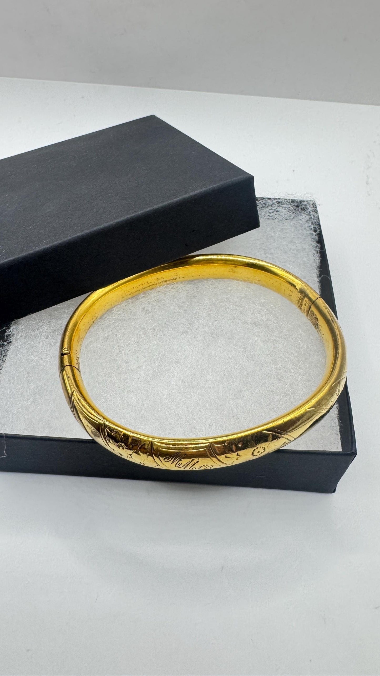 Vintage Bangle Bracelet Gold filled