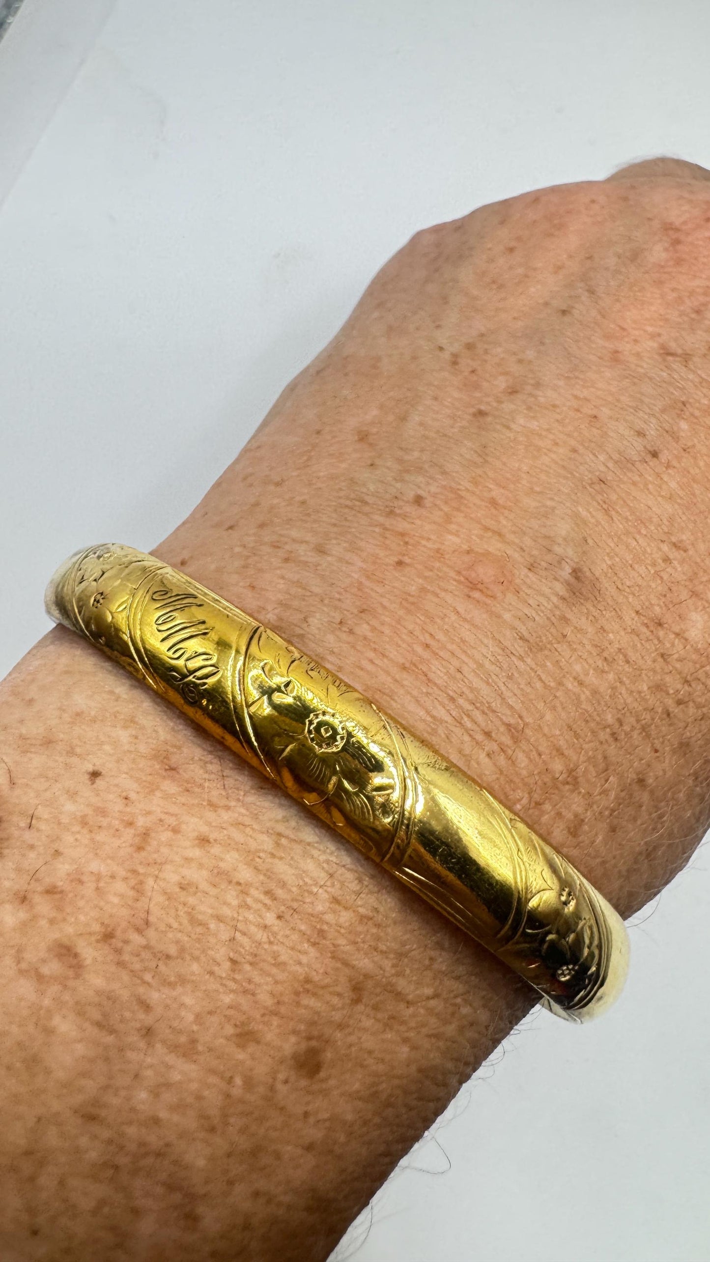 Vintage Bangle Bracelet Gold filled