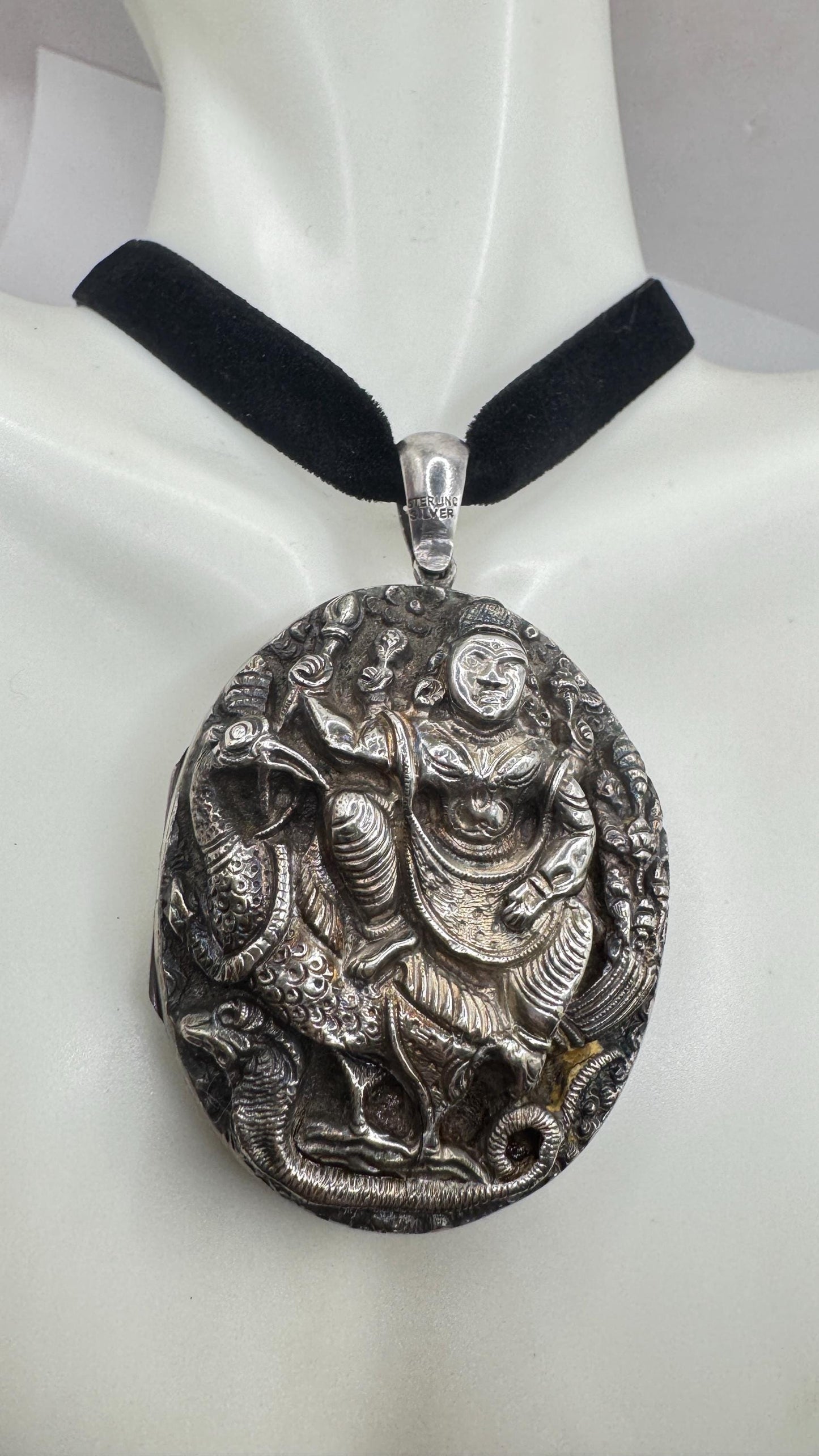 Vintage Locket Choker 925 Sterling Silver Necklace