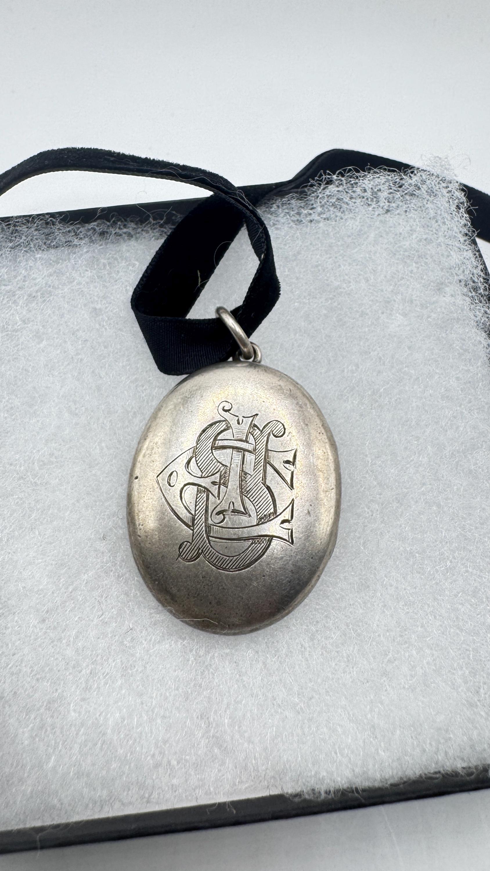 Vintage Locket Choker 925 Sterling Silver Necklace