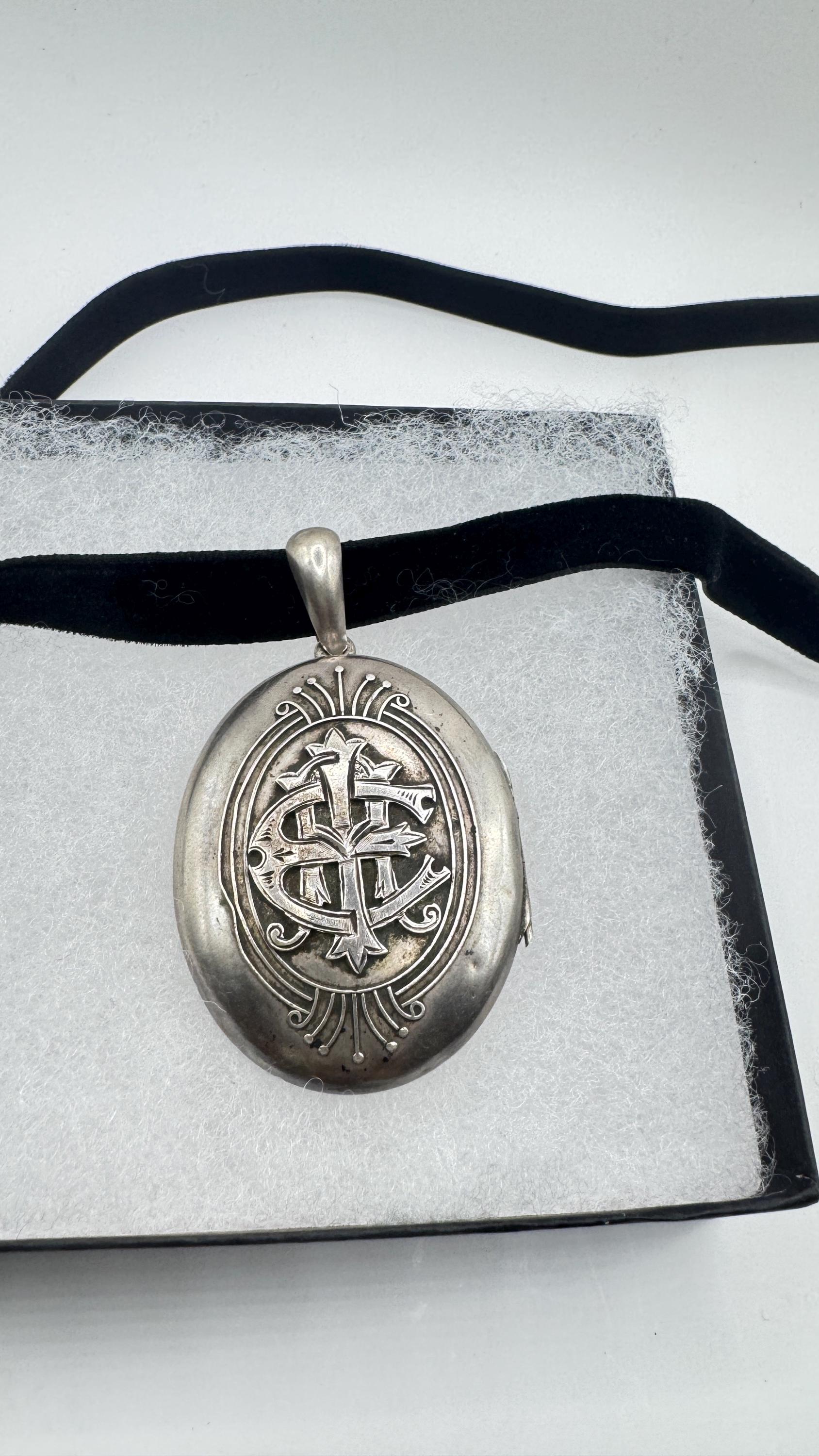 Vintage Locket Choker 925 Sterling Silver Necklace