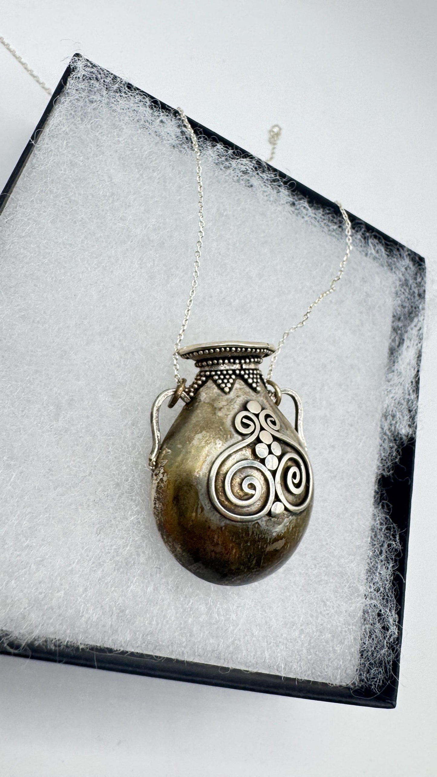 Vintage Perfume Oil Bottle 925 Sterling silver Pendant Necklace