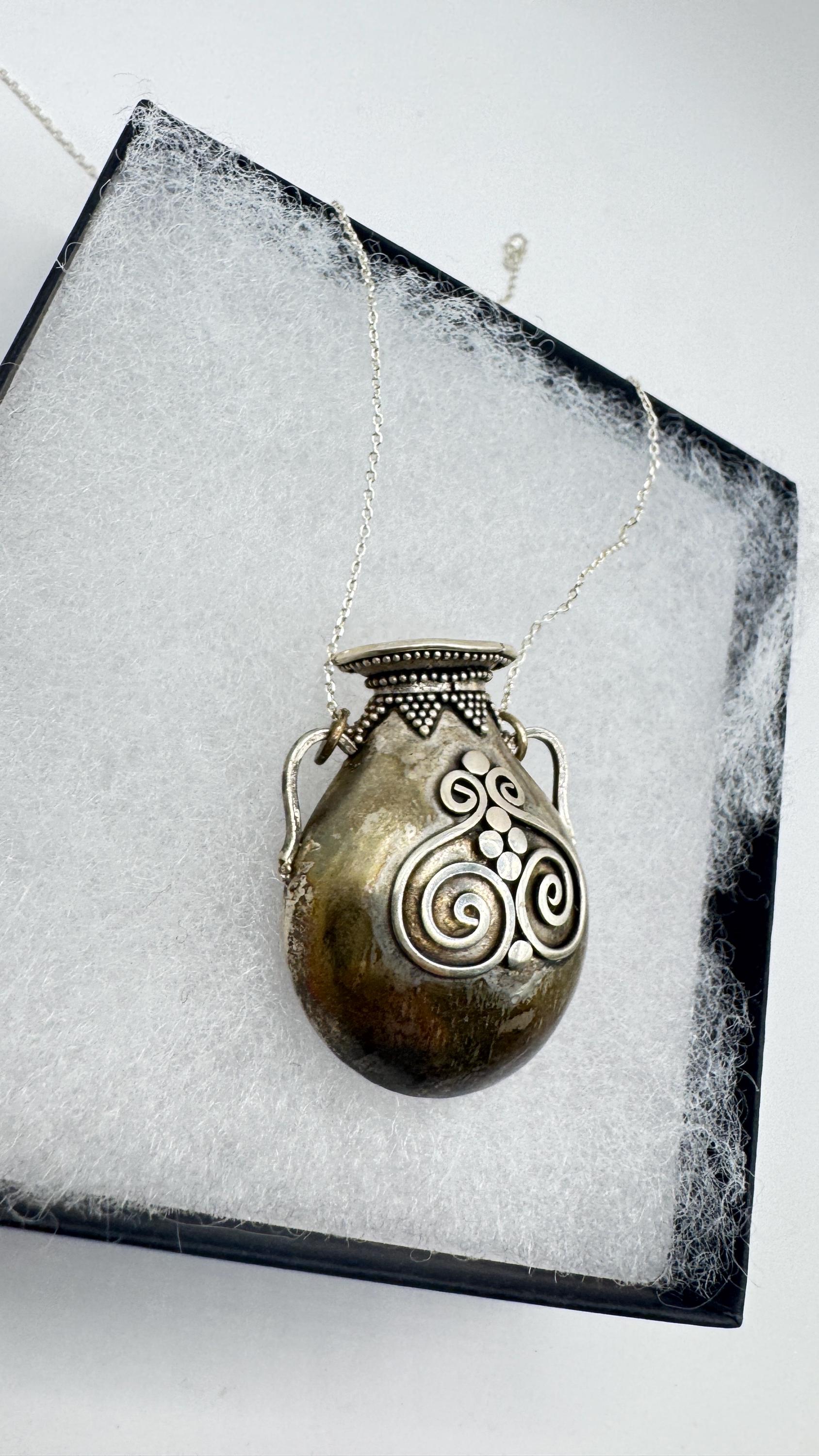 Vintage Perfume Oil Bottle 925 Sterling silver Pendant Necklace