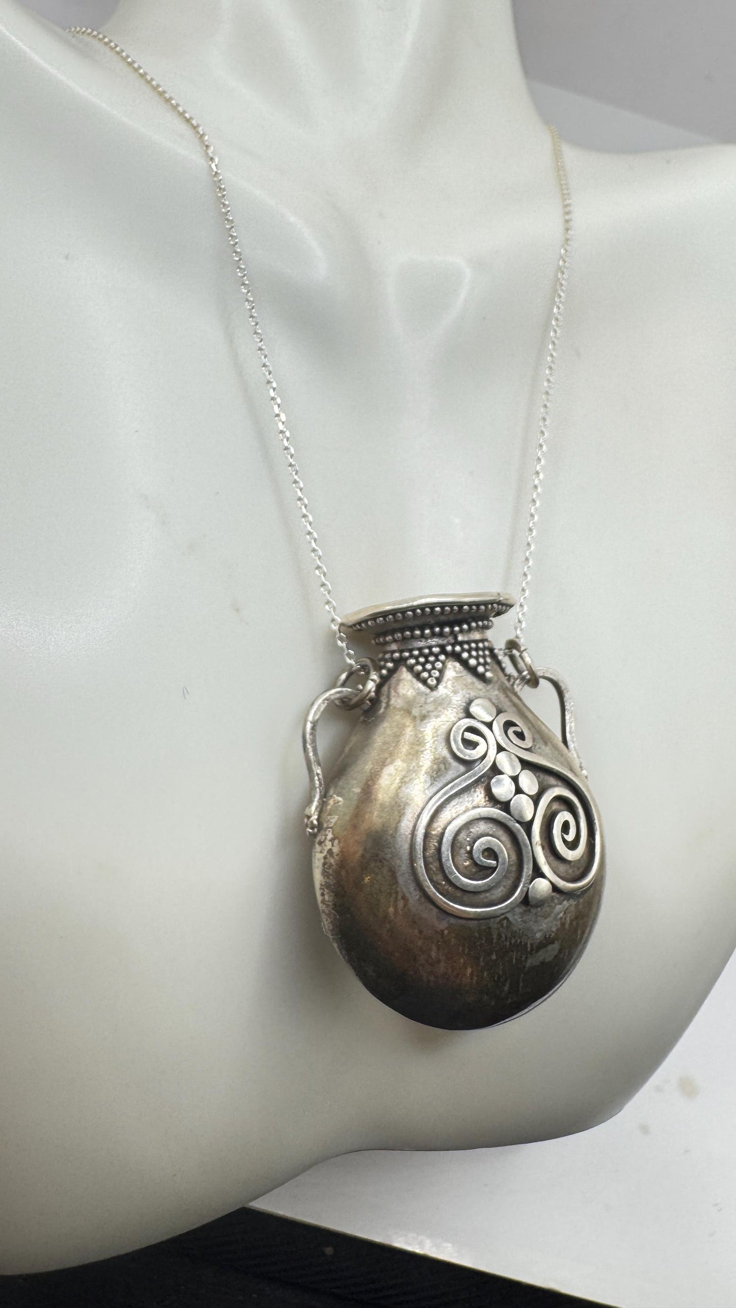 Vintage Perfume Oil Bottle 925 Sterling silver Pendant Necklace