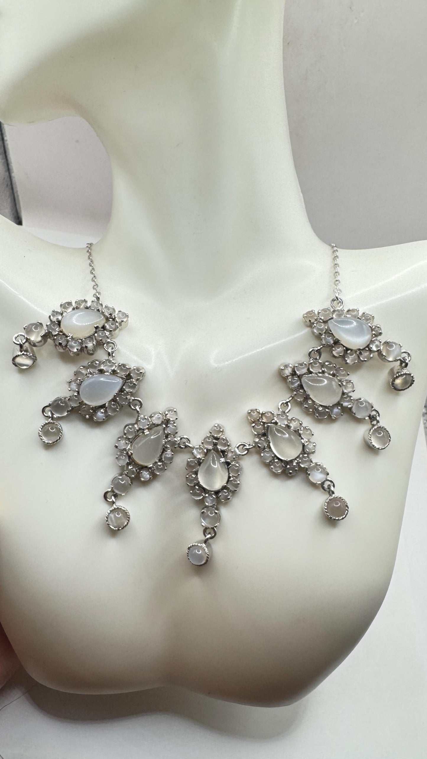 Vintage 925 Sterling Silver Moonstone Pendant Necklace Choker