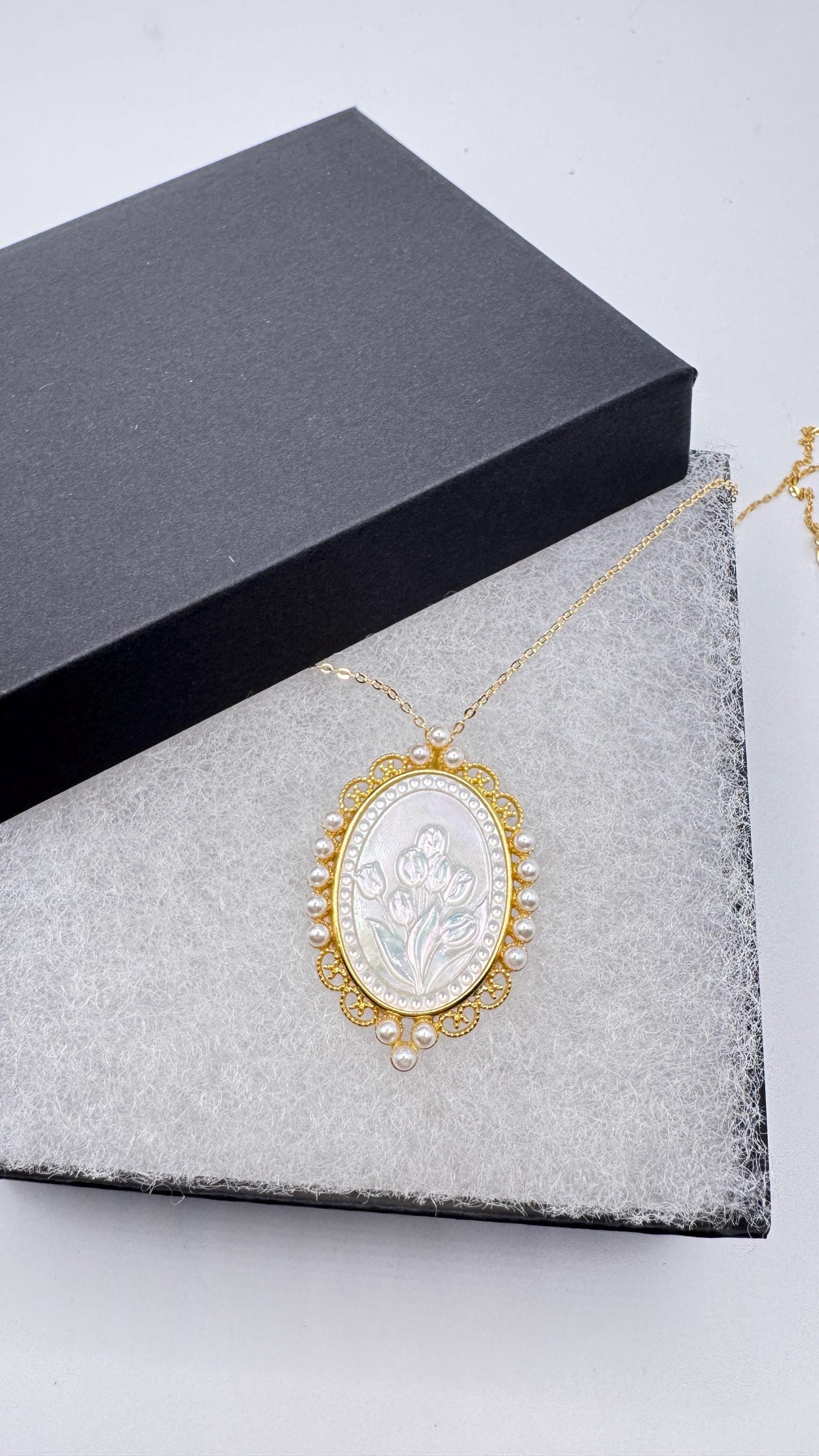 Vintage Flower Cameo Golden 925 Sterling Silver Necklace Choker
