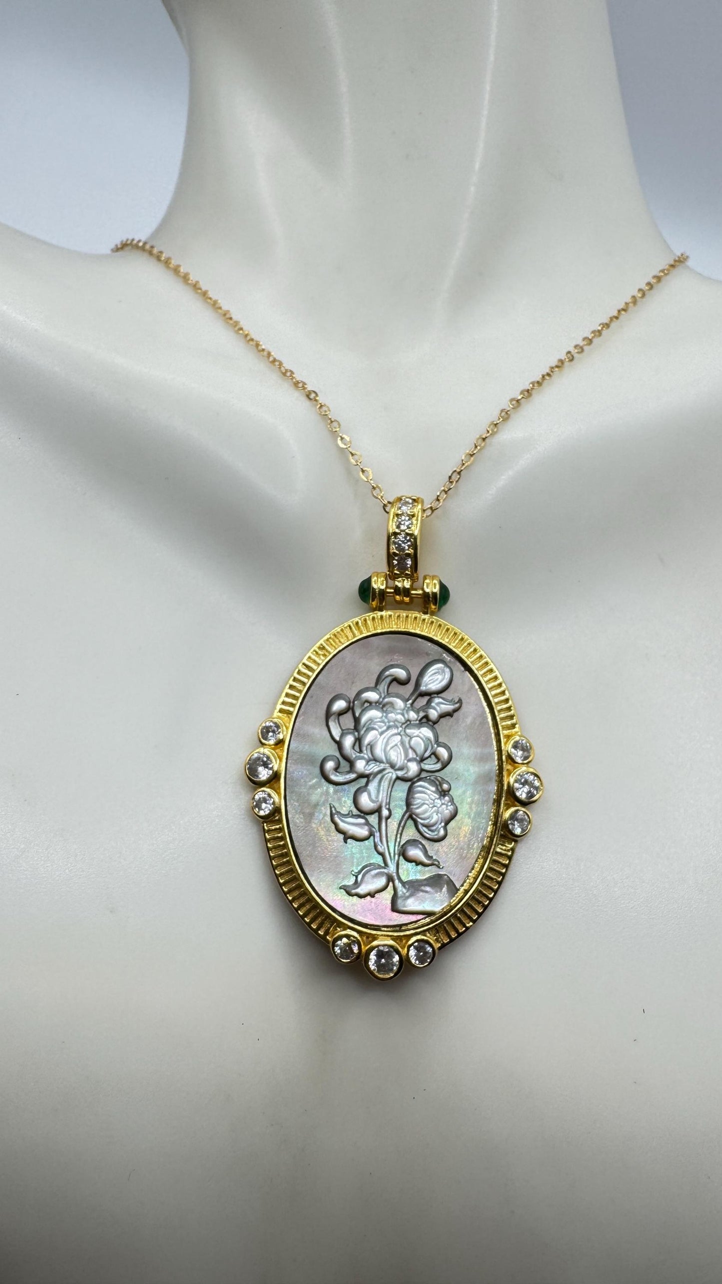 Vintage Flower Cameo Golden 925 Sterling Silver Necklace Choker
