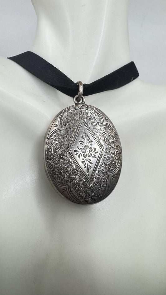Vintage Locket Choker 925 Sterling Silver Necklace