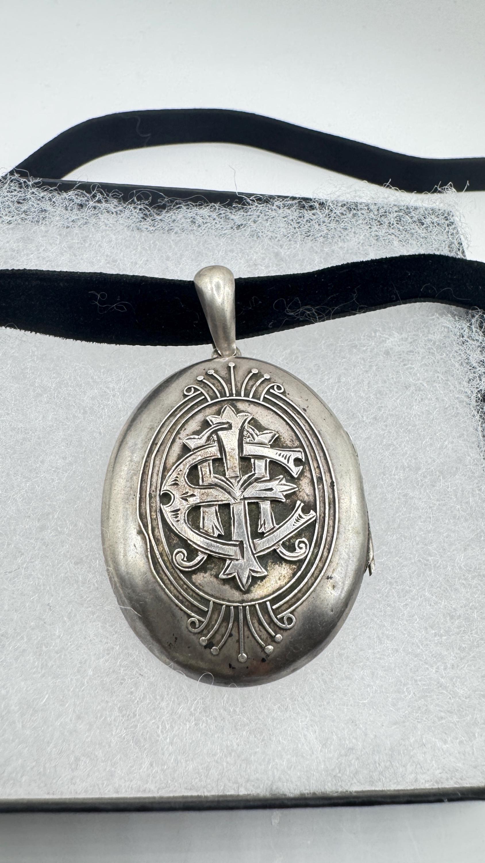 Vintage Locket Choker 925 Sterling Silver Necklace