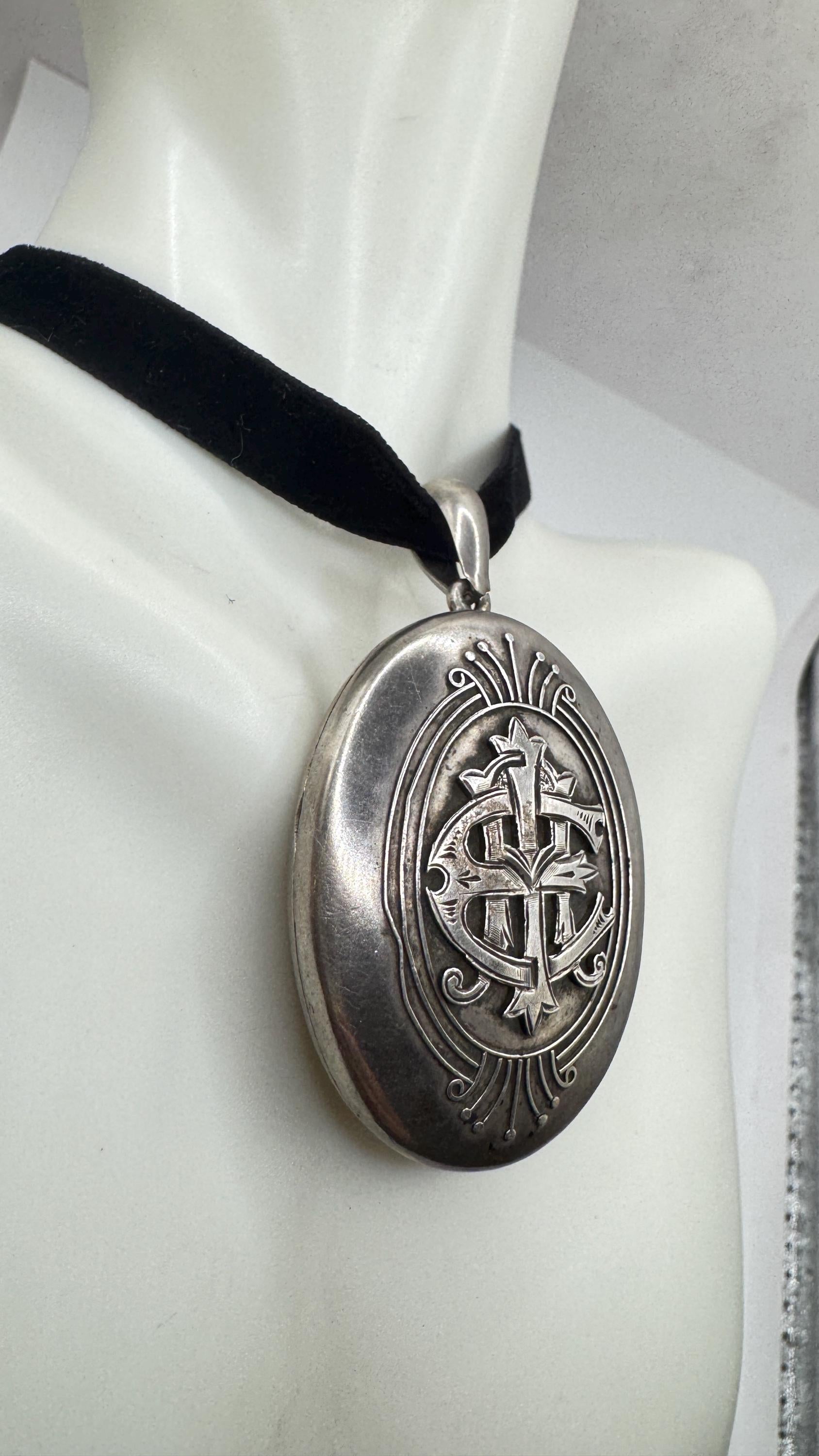 Vintage Locket Choker 925 Sterling Silver Necklace