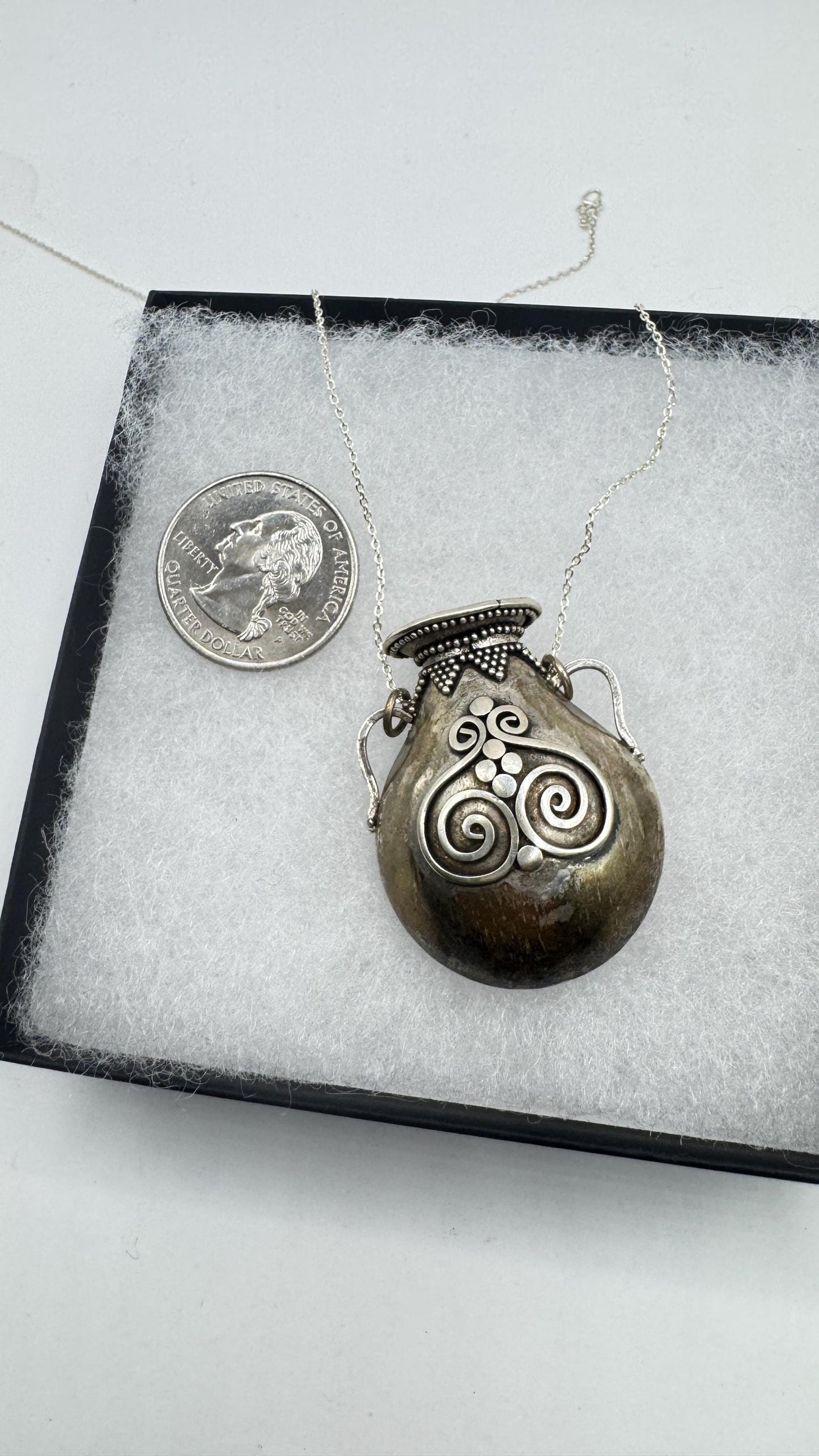 Vintage Perfume Oil Bottle 925 Sterling silver Pendant Necklace