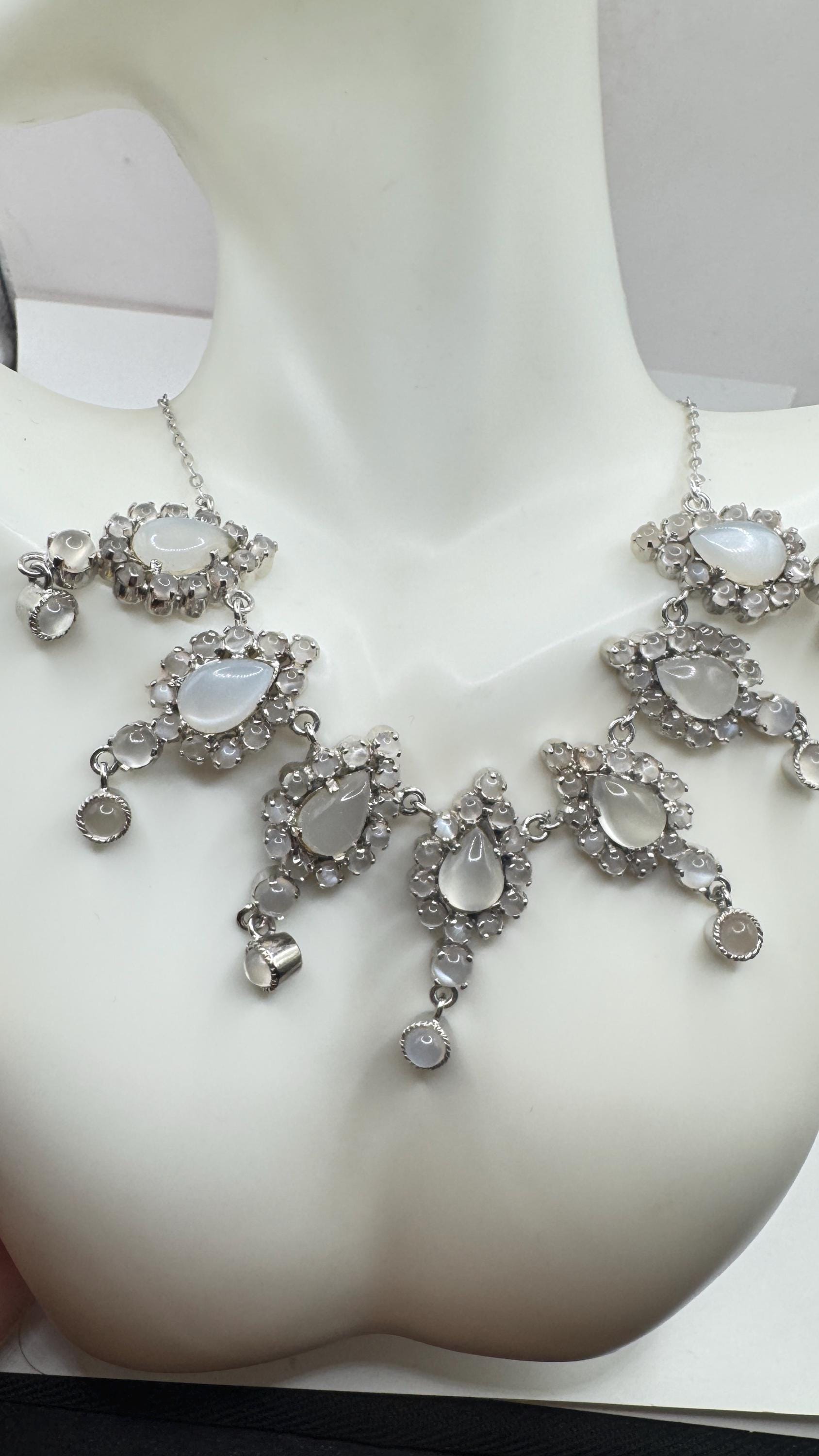 Vintage 925 Sterling Silver Moonstone Pendant Necklace Choker