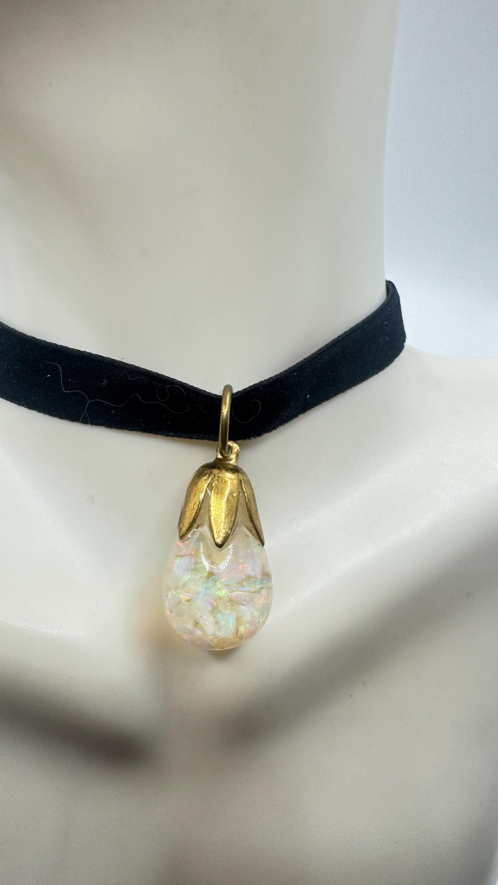 Vintage White Floating Opal Choker 925 Sterling Silver Pendant Necklace Black Choker