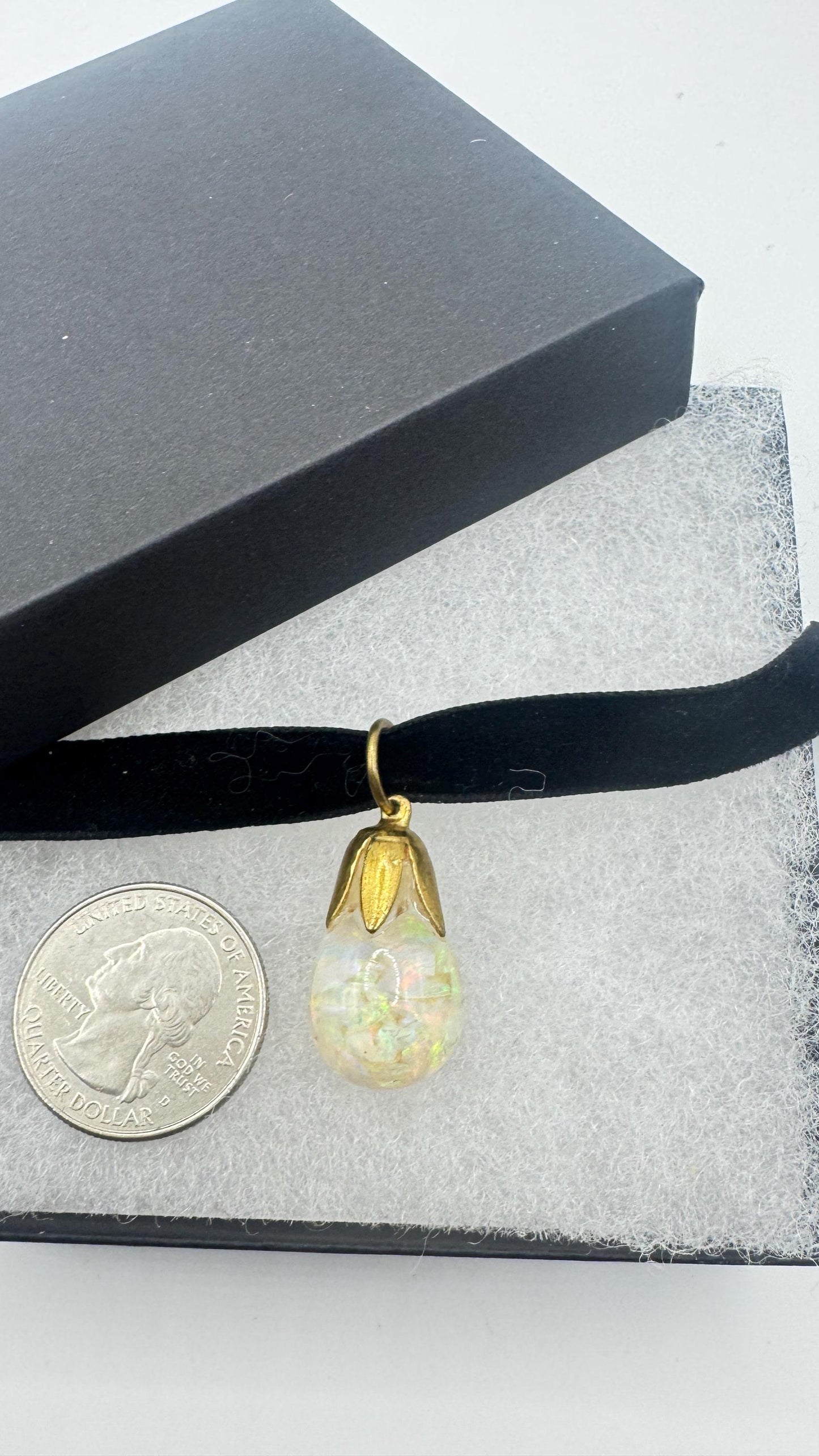Vintage White Floating Opal Choker 925 Sterling Silver Pendant Necklace Black Choker